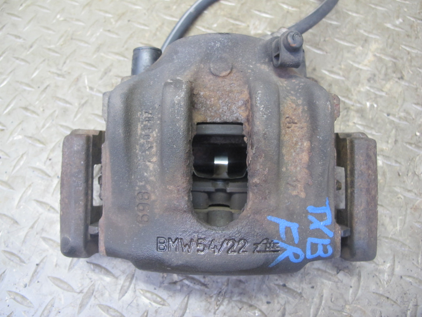 96-99 BMW E36 328iC Convertible Set of 2 Front Left & Right Brake Caliper OEM