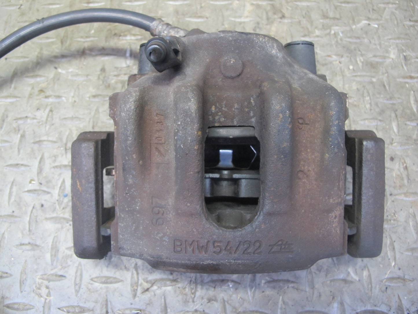 96-99 BMW E36 328iC Convertible Set of 2 Front Left & Right Brake Caliper OEM