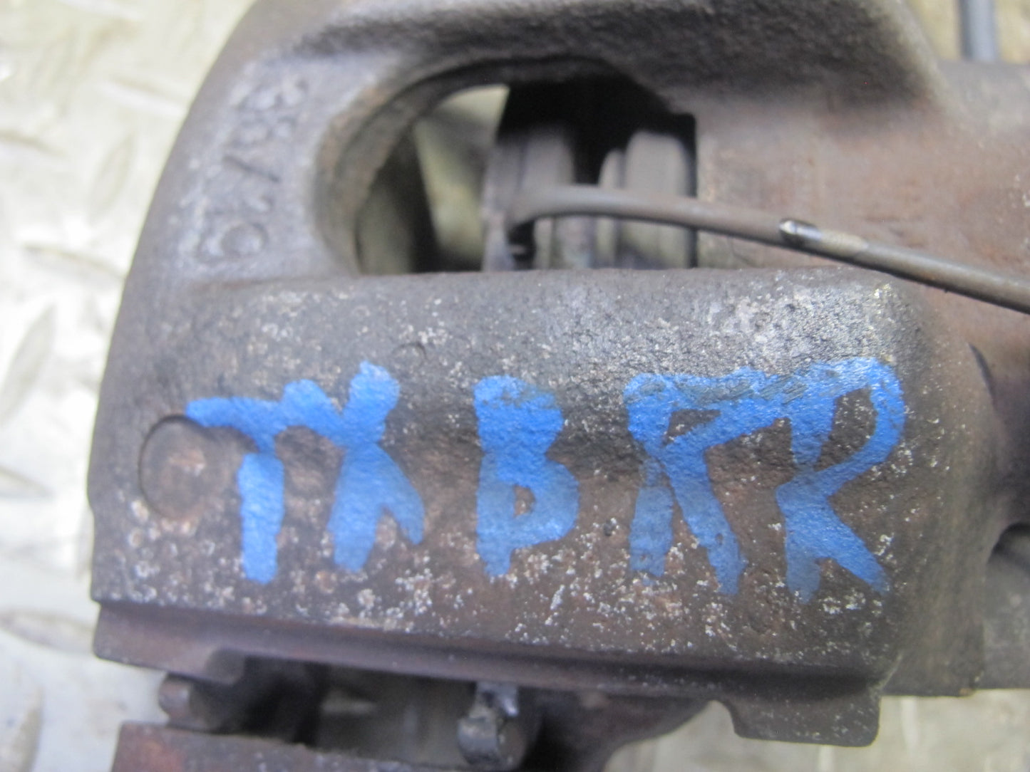 96-99 BMW E36 328iC Convertible Rear Left & Right Brake Caliper Set OEM