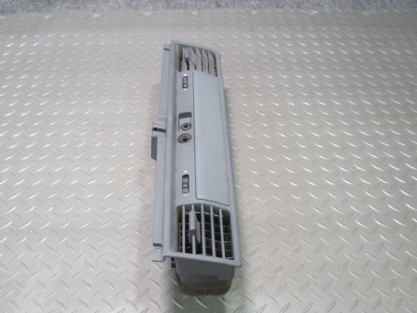 94-99 BMW E36 328iC Dash Front Right Air Vent Trim Panel 8162022 OEM