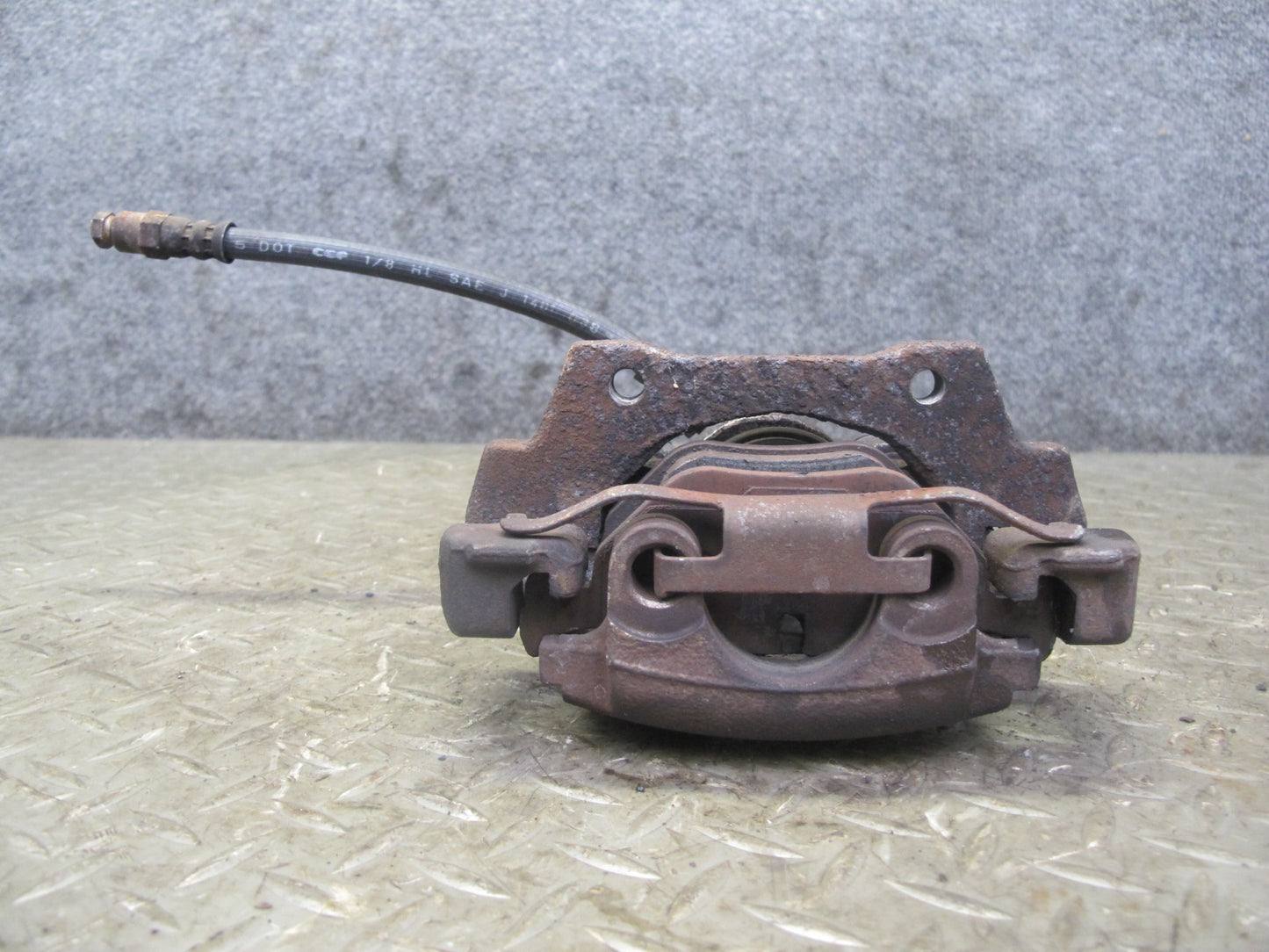 96-99 BMW E36 328iC Convertible Rear Left & Right Brake Caliper Set OEM