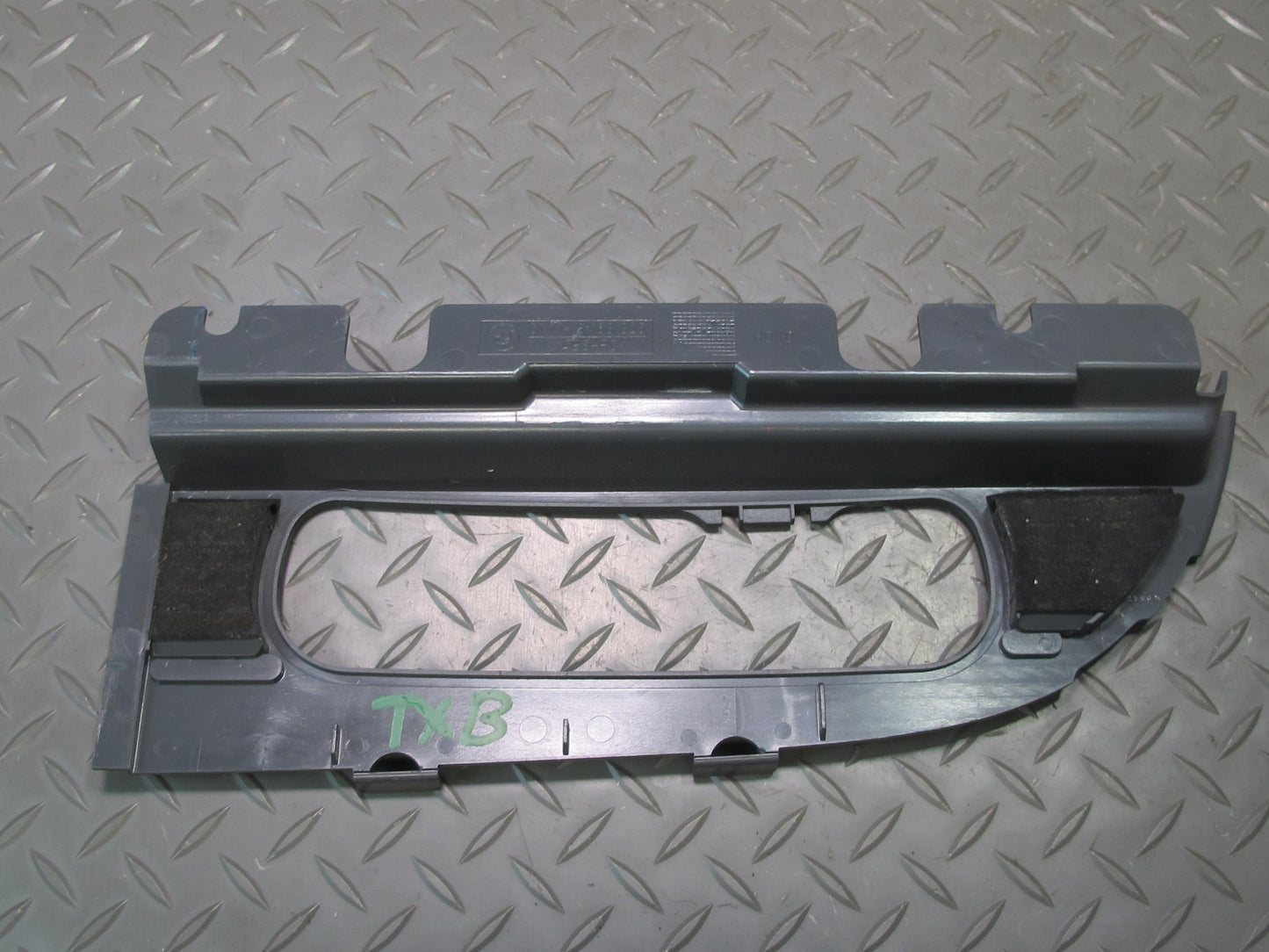 96-99 BMW E36 328iC Convertible Rear Air Vent Trim Panel Grille Set Gray OEM