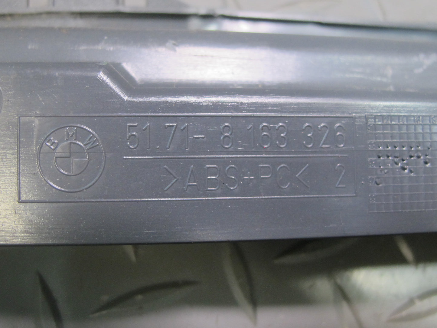 96-99 BMW E36 328iC Convertible Rear Air Vent Trim Panel Grille Set Gray OEM