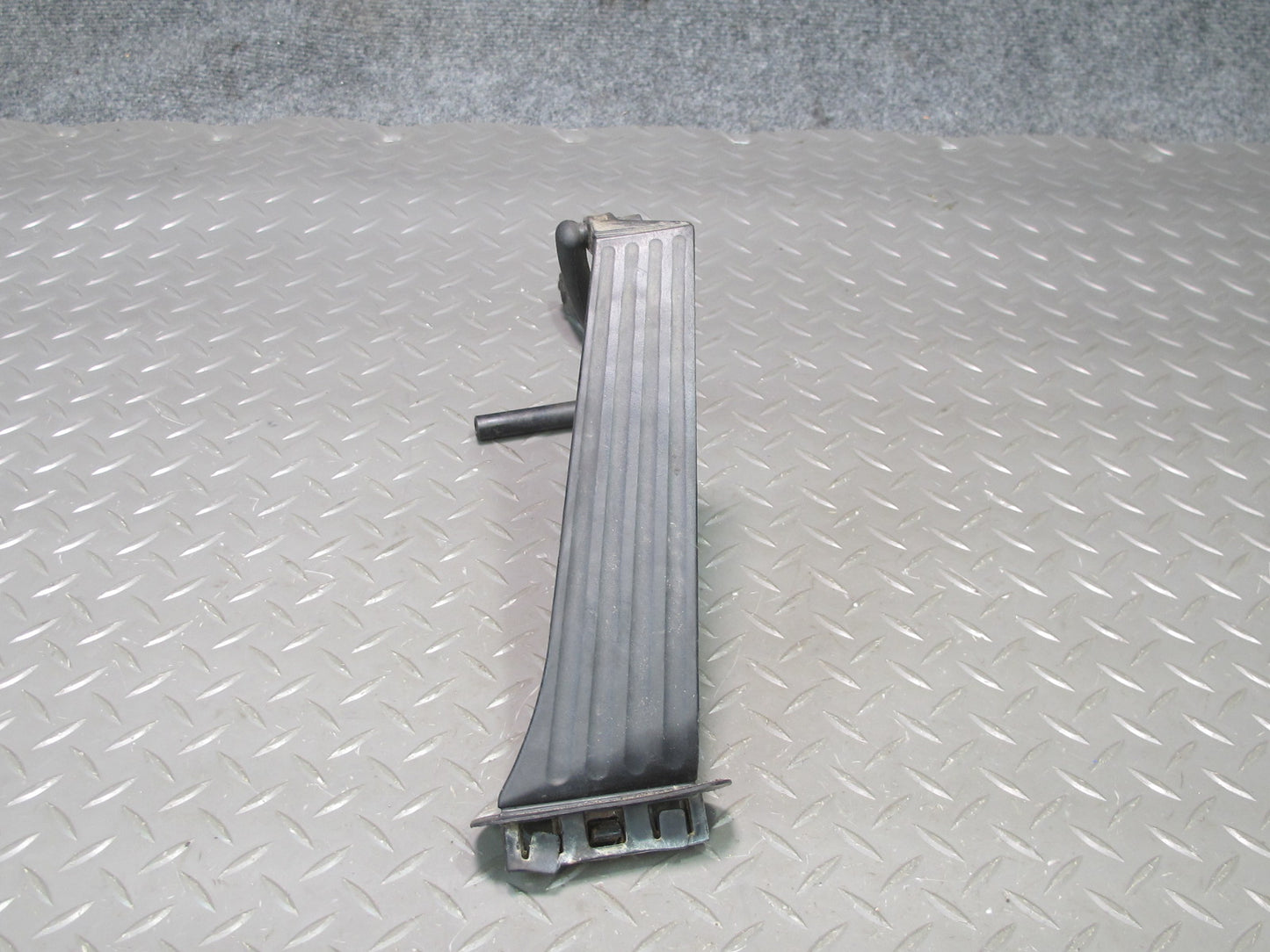 94-99 BMW E36 328iC Gas Acceleration Pedal Sensor OEM