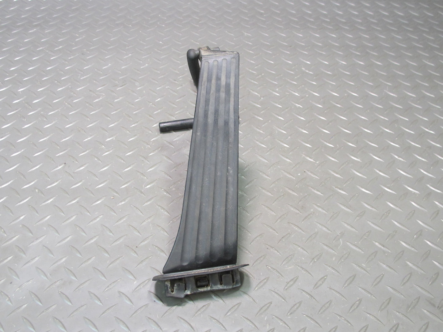 94-99 BMW E36 328iC Gas Acceleration Pedal Sensor OEM