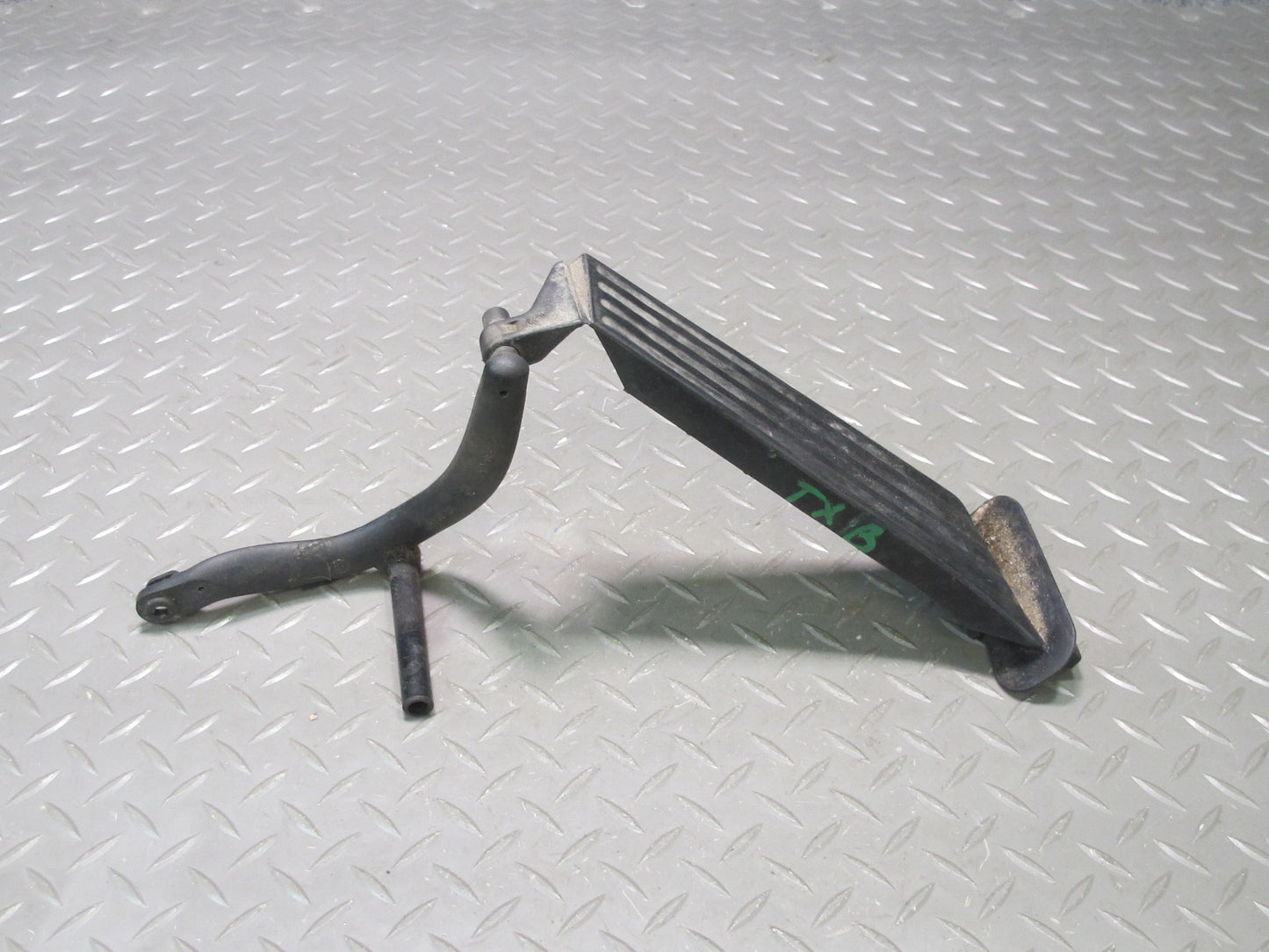 94-99 BMW E36 328iC Gas Acceleration Pedal Sensor OEM