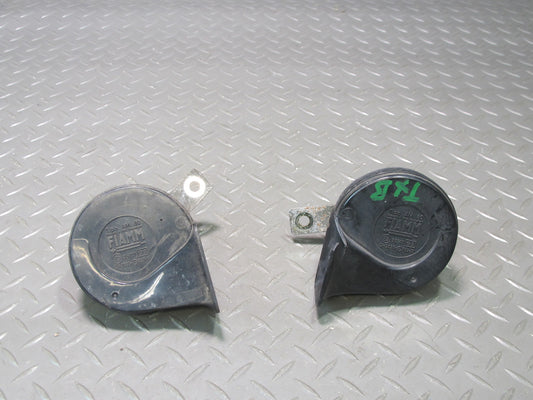93-99 BMW E36 328iC Set of 2 High & Low Tone Note Pitch Horn Signal OEM