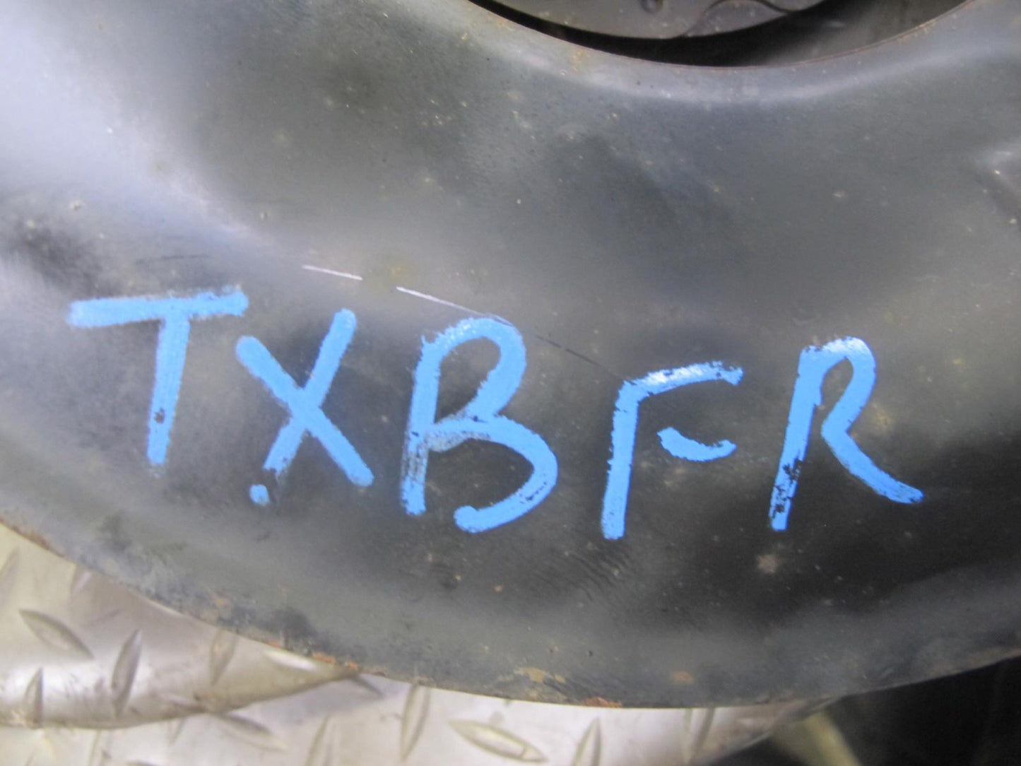 94-99 BMW E36 328iC Front Right Spindle Knuckle Wheel Hub Bearing OEM