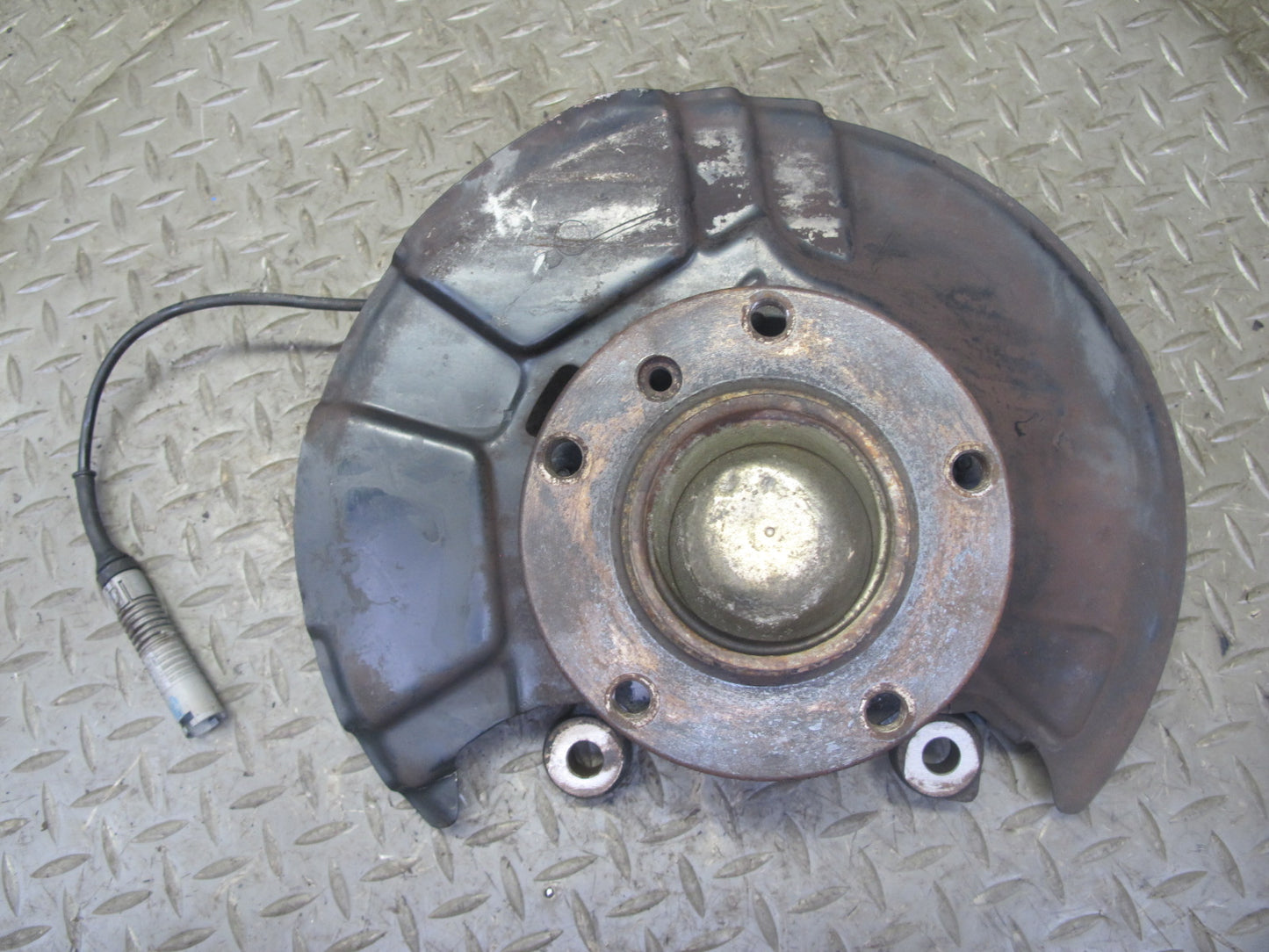 94-99 BMW E36 328iC Front Left Spindle Knuckle Wheel Hub Bearing OEM