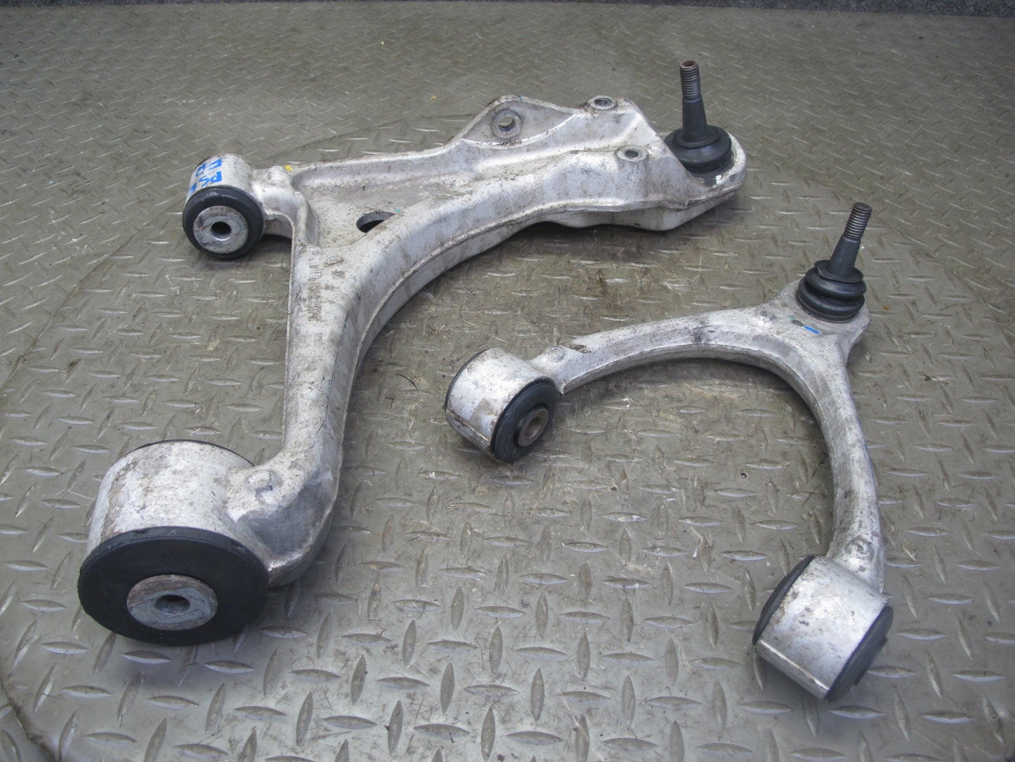 06-10 Pontiac Solstice Front Left Suspension Upper Lower Control Arm Set 20K OEM