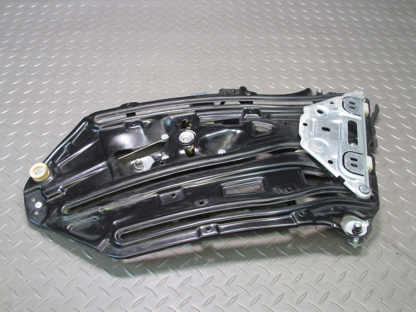 01-06 BMW E46 330ci Convertible Rear Left Quarter Window Regulator w Motor OEM