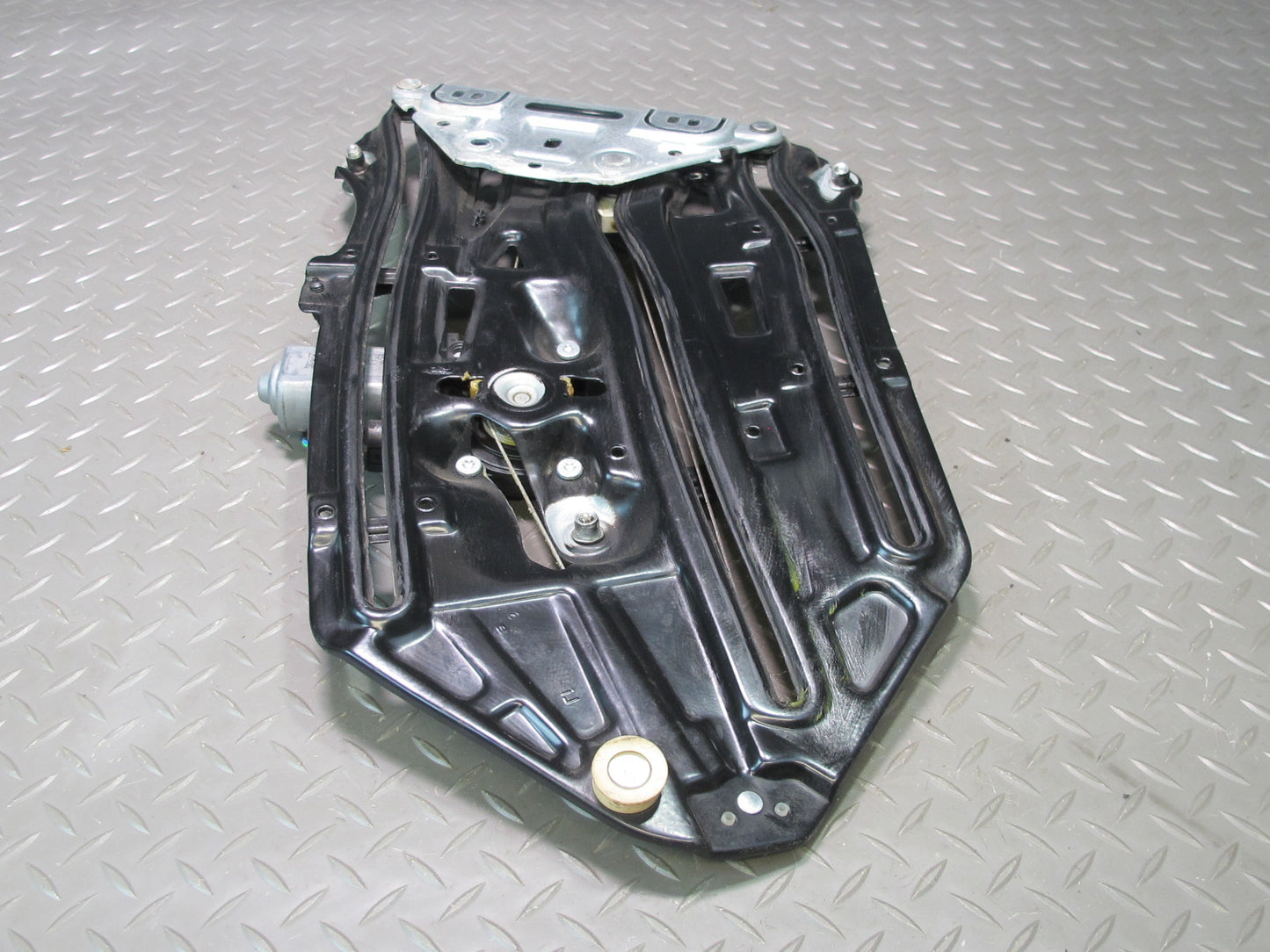 01-06 BMW E46 330ci Convertible Rear Left Quarter Window Regulator w Motor OEM