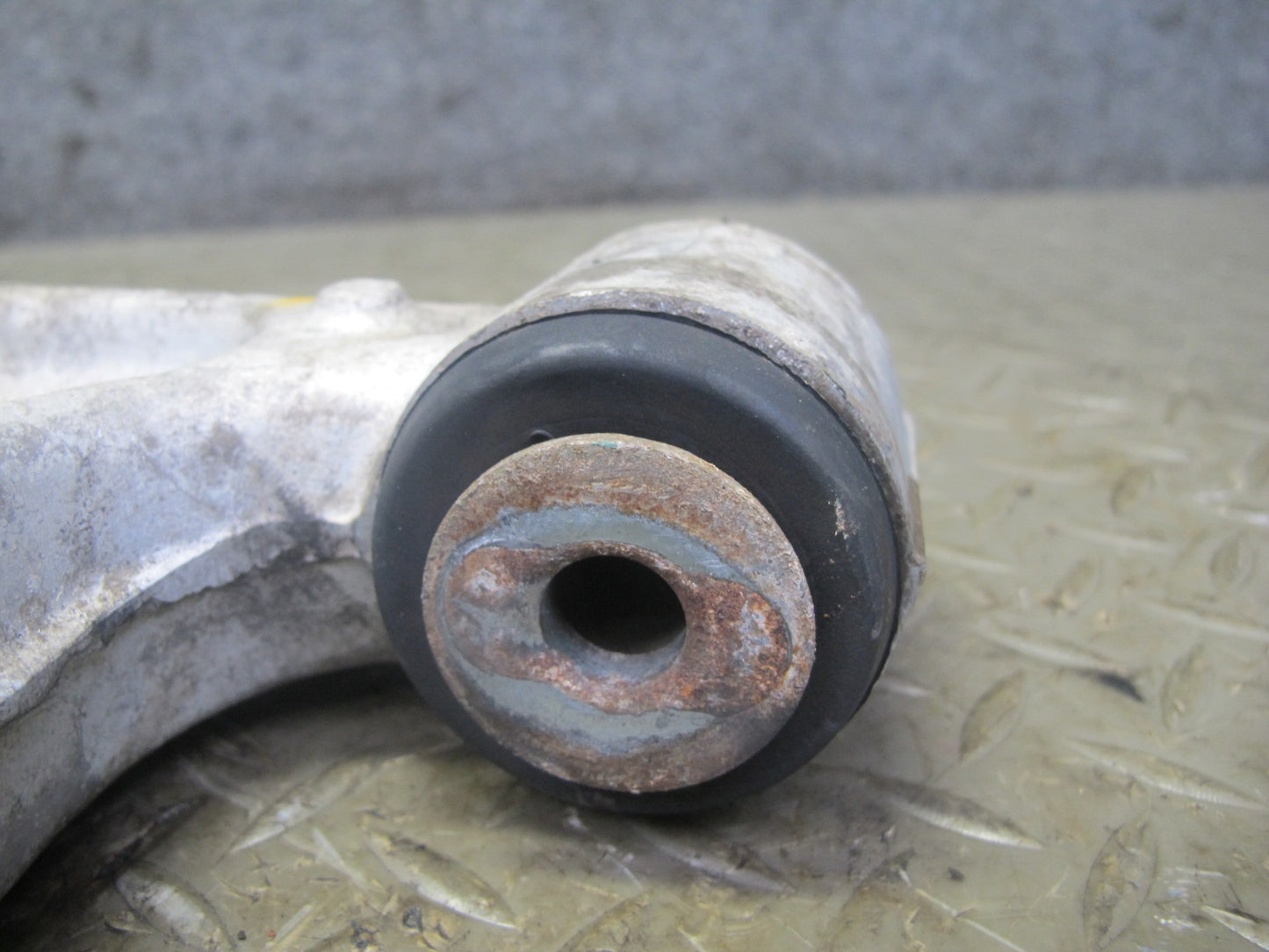 06-10 Pontiac Solstice Front Left Suspension Upper Lower Control Arm Set 20K OEM