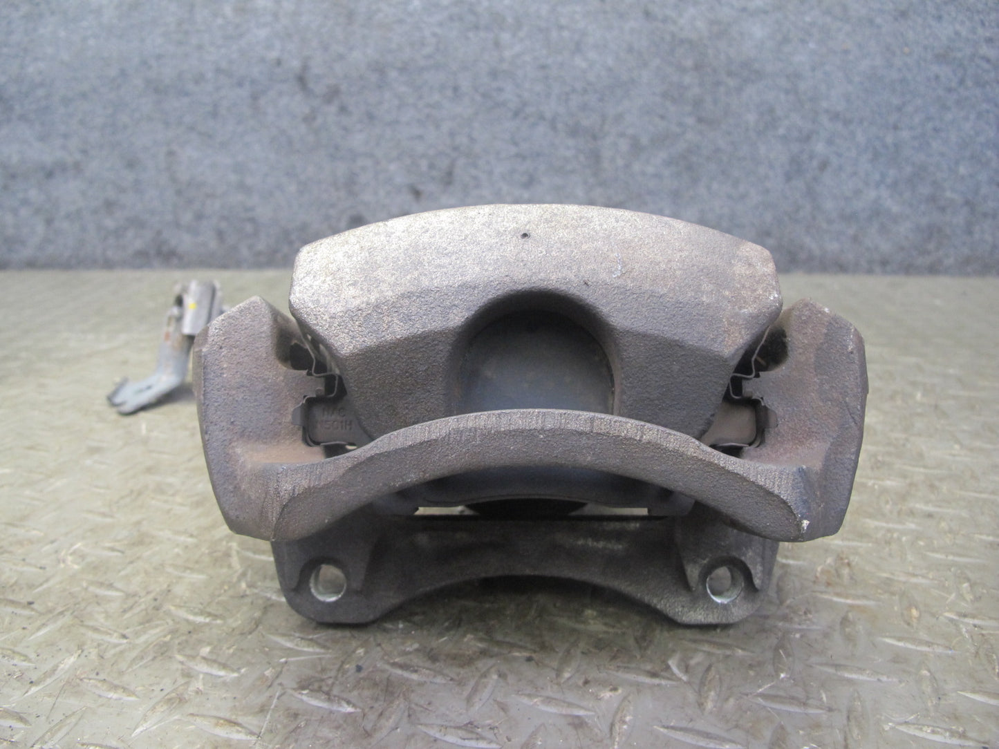 06-10 Pontiac Solstice Saturn SKY Front Left & Right Brake Caliper Set 20K OEM