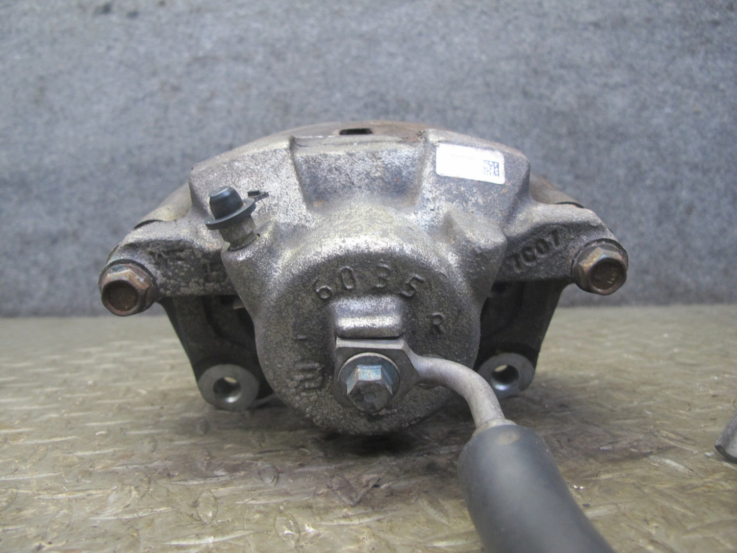 06-10 Pontiac Solstice Saturn SKY Front Left & Right Brake Caliper Set 20K OEM