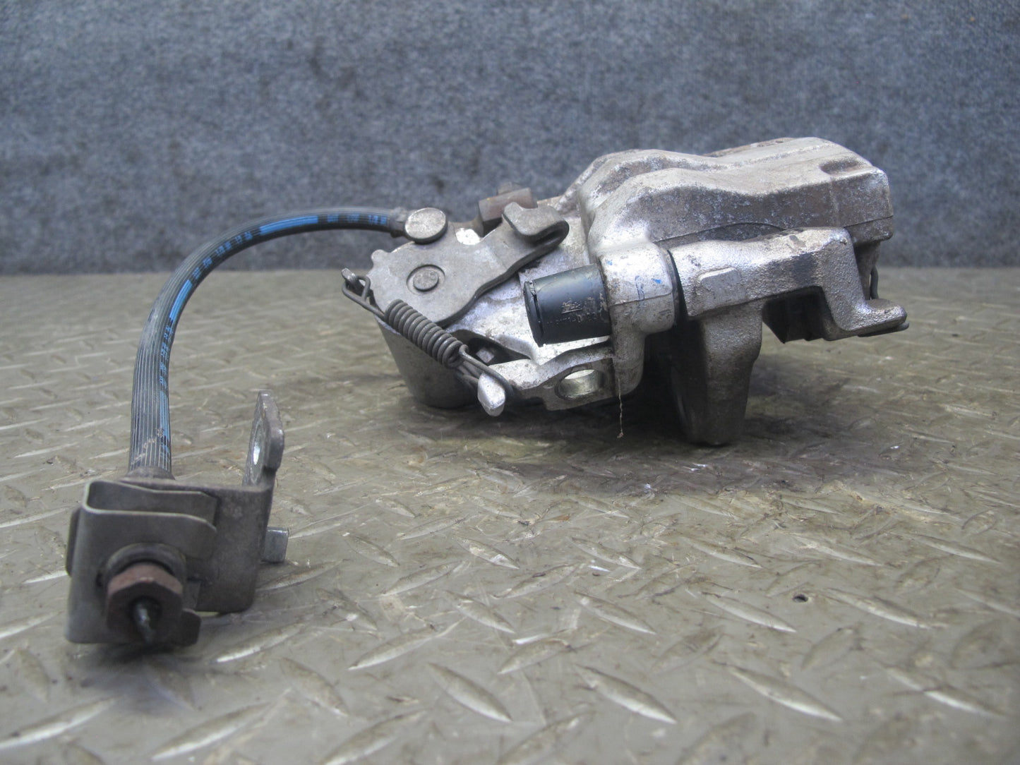 06-10 Pontiac Solstice Saturn SKY Rear Left & Right Brake Caliper Set 20K OEM