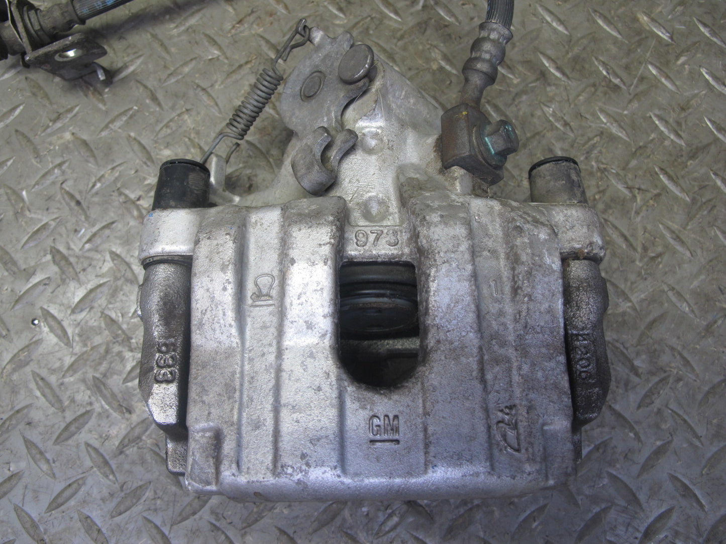 06-10 Pontiac Solstice Saturn SKY Rear Left & Right Brake Caliper Set 20K OEM