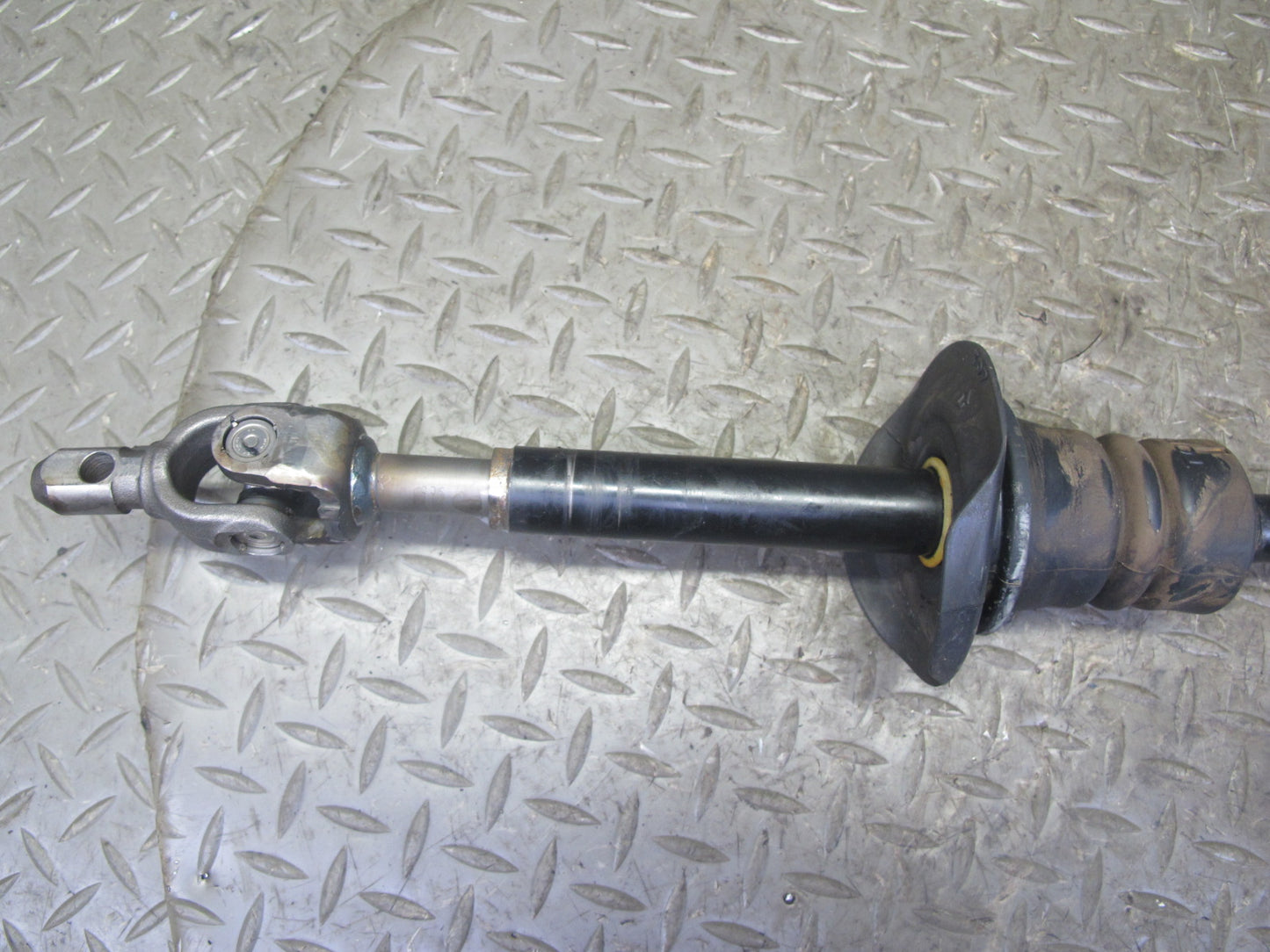 06-10 Pontiac Solstice SKY AT Steering Column Intermediate U Joint Shaft 20K OEM