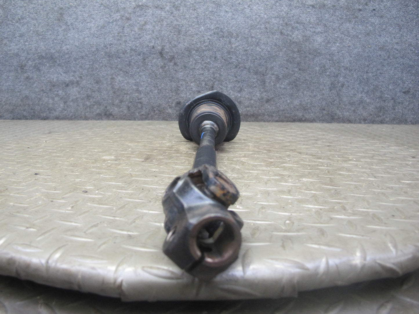 06-10 Pontiac Solstice SKY AT Steering Column Intermediate U Joint Shaft 20K OEM