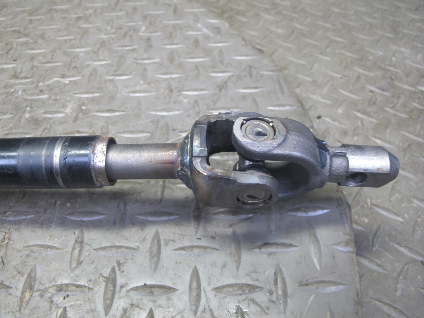 06-10 Pontiac Solstice SKY AT Steering Column Intermediate U Joint Shaft 20K OEM