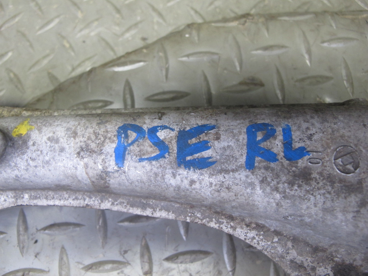 06-10 Pontiac Solstice SKY Rear Left Suspension Control Arm Tie Rod Set 20K OEM