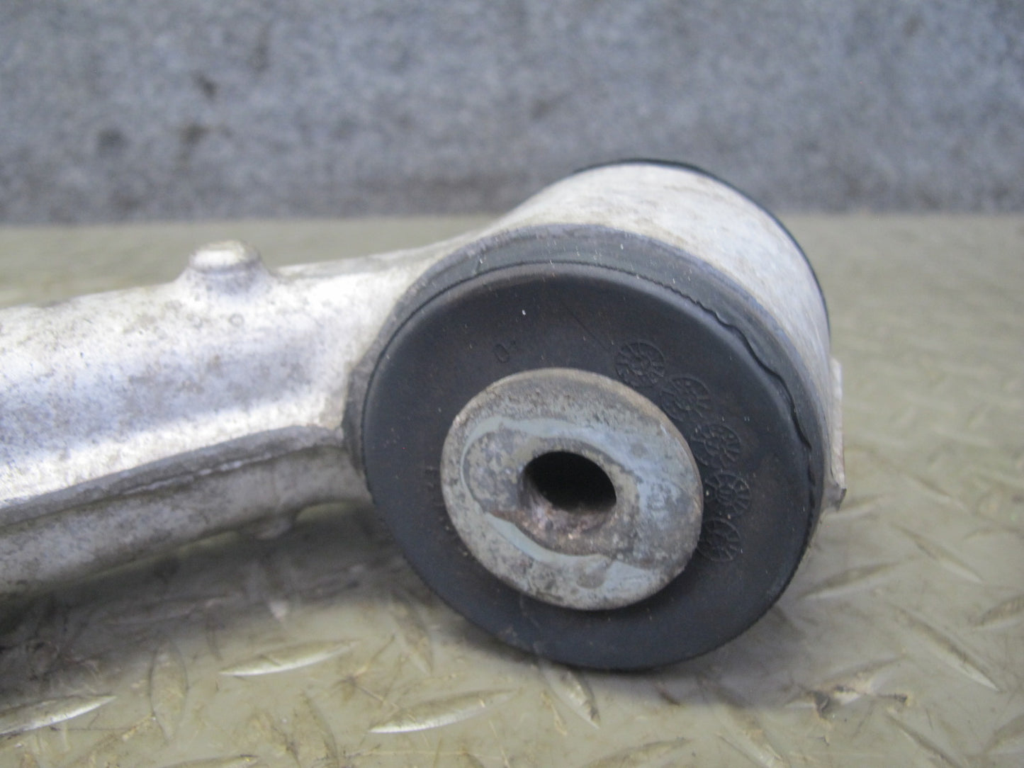 06-10 Pontiac Solstice SKY Rear Left Suspension Control Arm Tie Rod Set 20K OEM