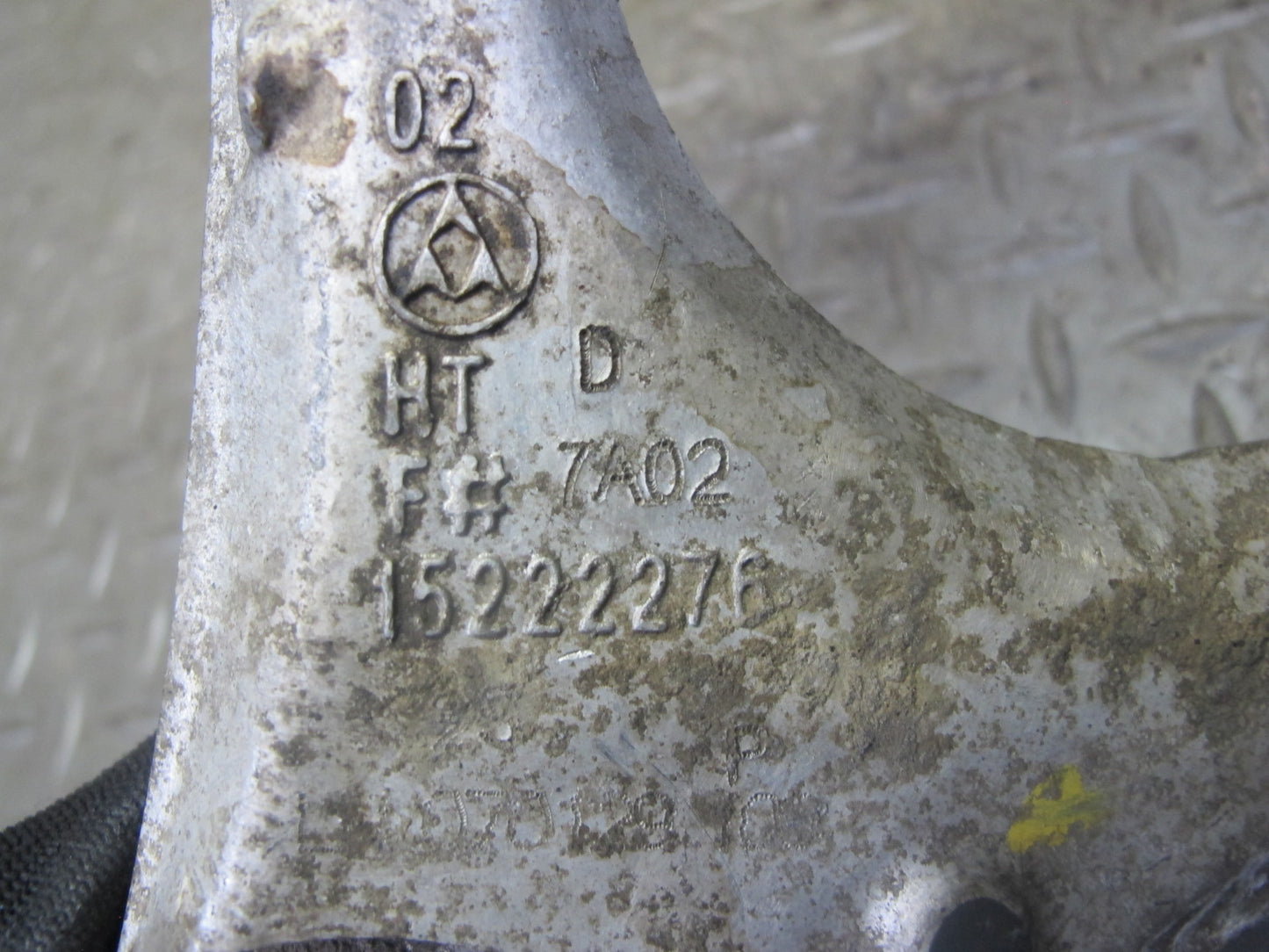 06-10 Pontiac Solstice SKY Rear Left Suspension Control Arm Tie Rod Set 20K OEM