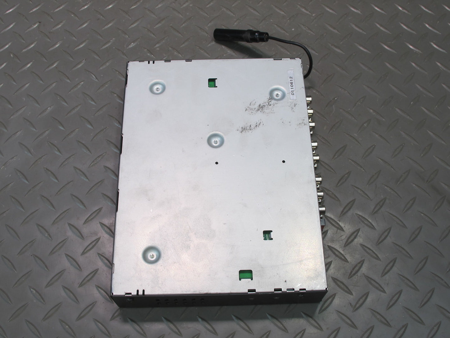 Kenwood Monitor With DVD Receiver Hideaway Unit