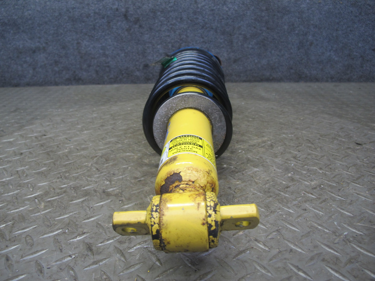 06-09 Pontiac Solstice 2.4L Set of 2 Front Strut Shock Absorber Bilstein 20K OEM