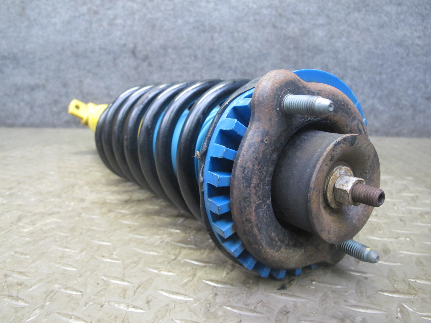 06-09 Pontiac Solstice 2.4L Set of 2 Front Strut Shock Absorber Bilstein 20K OEM