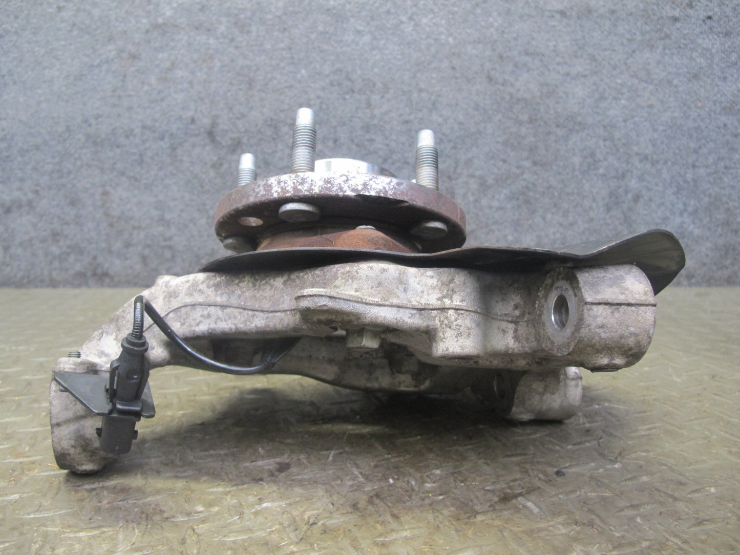 06-10 Pontiac Solstice Saturn SKY Rear Right Spindle Knuckle Wheel Hub 20K OEM