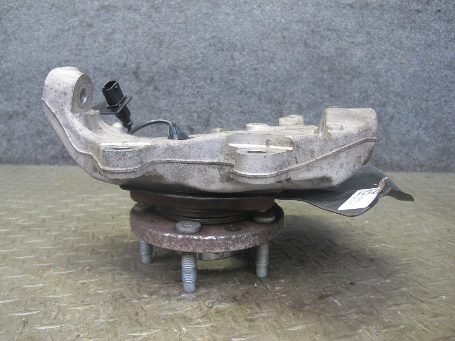 06-10 Pontiac Solstice Saturn SKY Rear Right Spindle Knuckle Wheel Hub 20K OEM