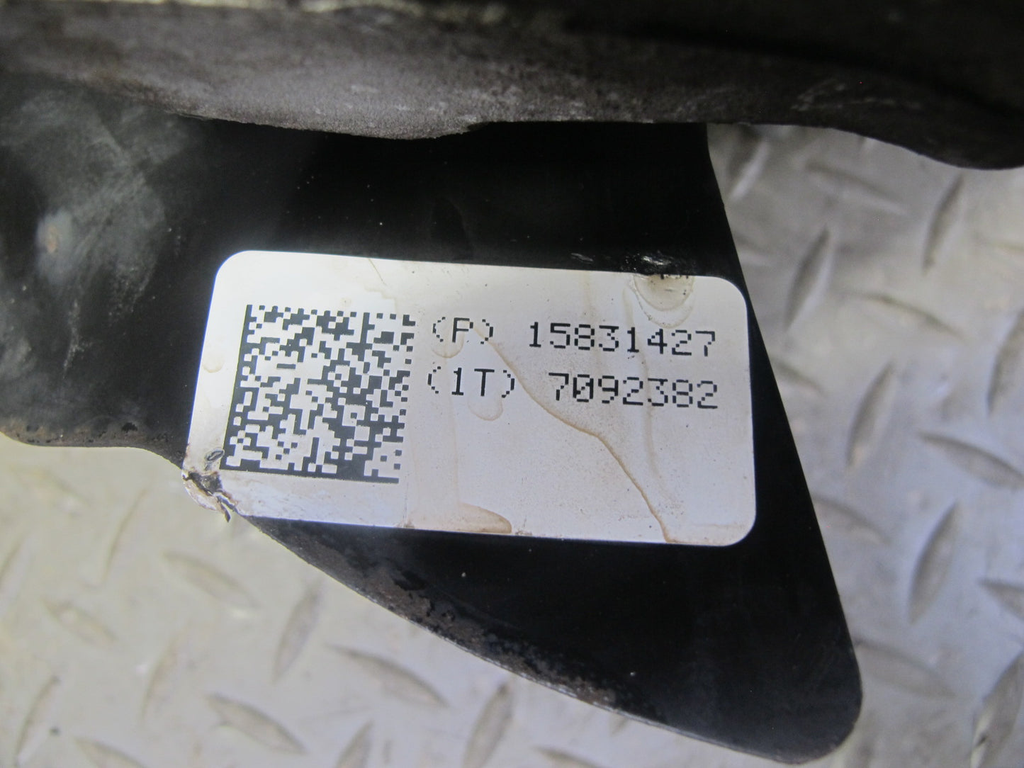 06-10 Pontiac Solstice Saturn SKY Front Right Spindle Knuckle Wheel Hub 20K OEM