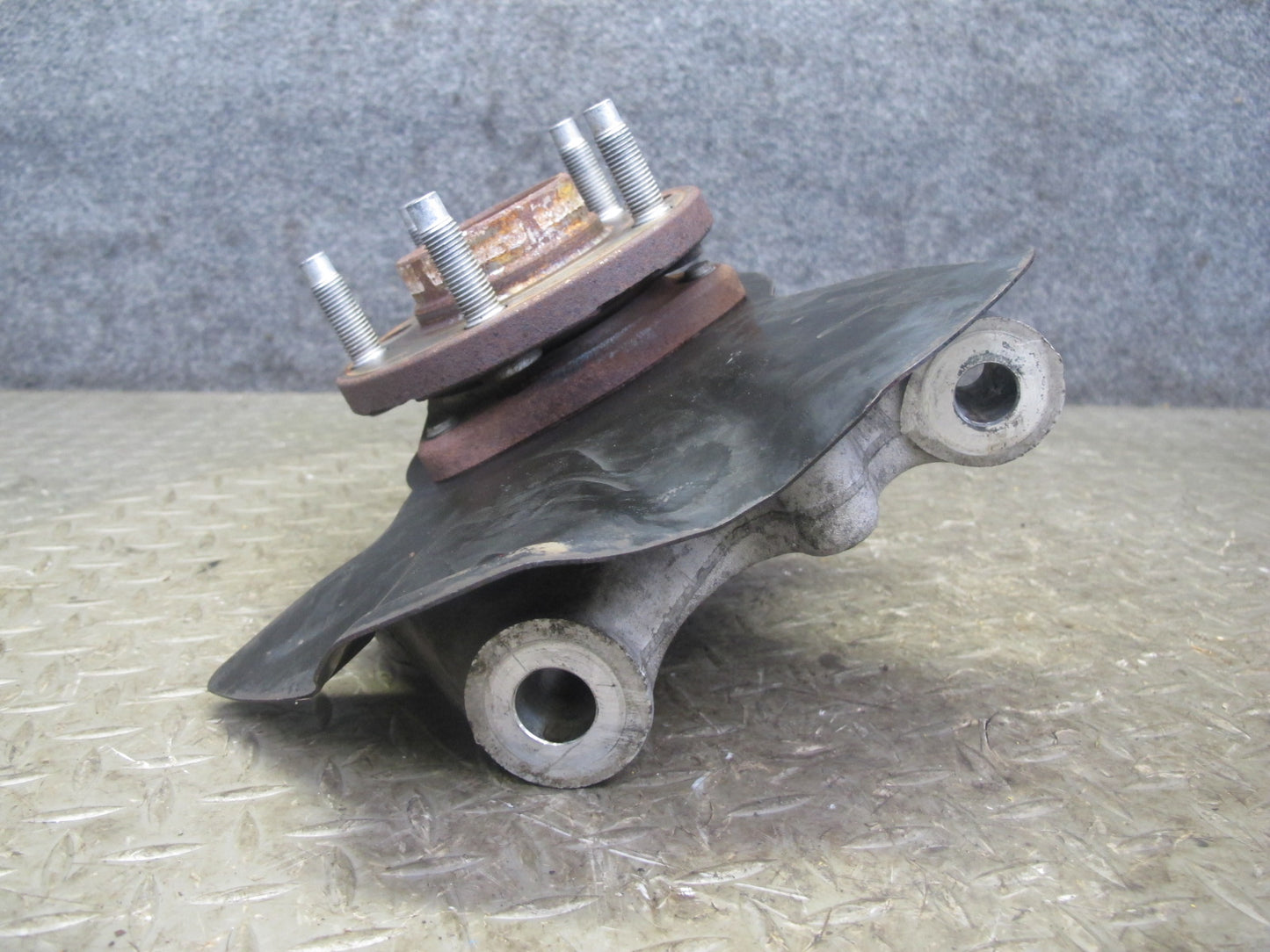 06-10 Pontiac Solstice Saturn SKY Front Right Spindle Knuckle Wheel Hub 20K OEM