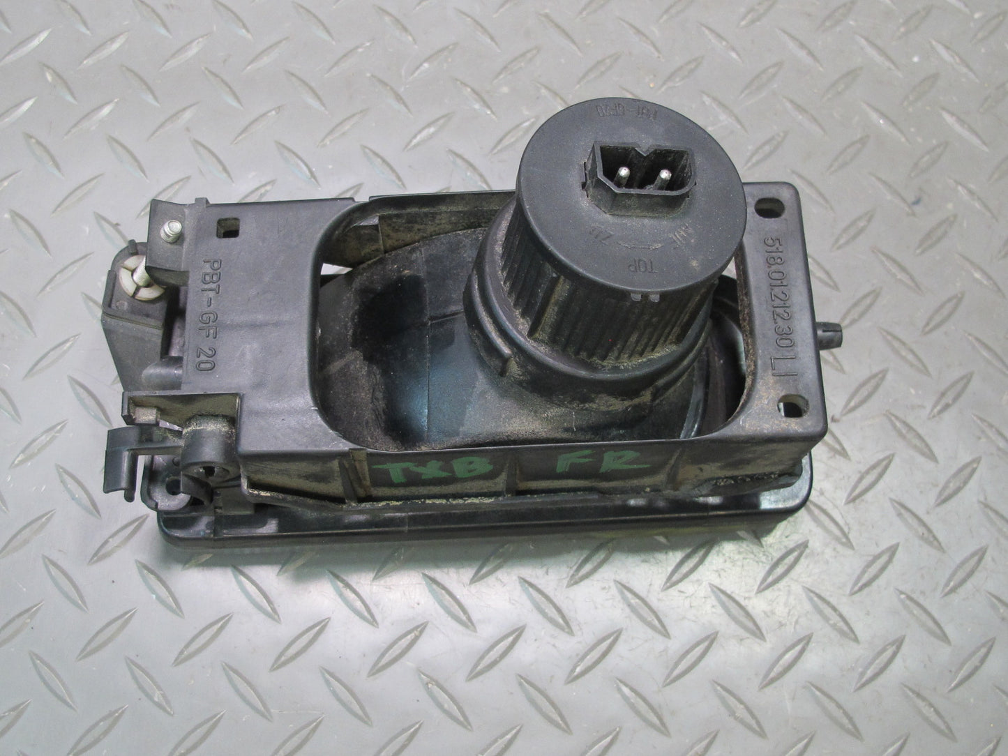 96-99 BMW E36 328iC Set of 2 Front Left & Right Fog Light Lamp OEM