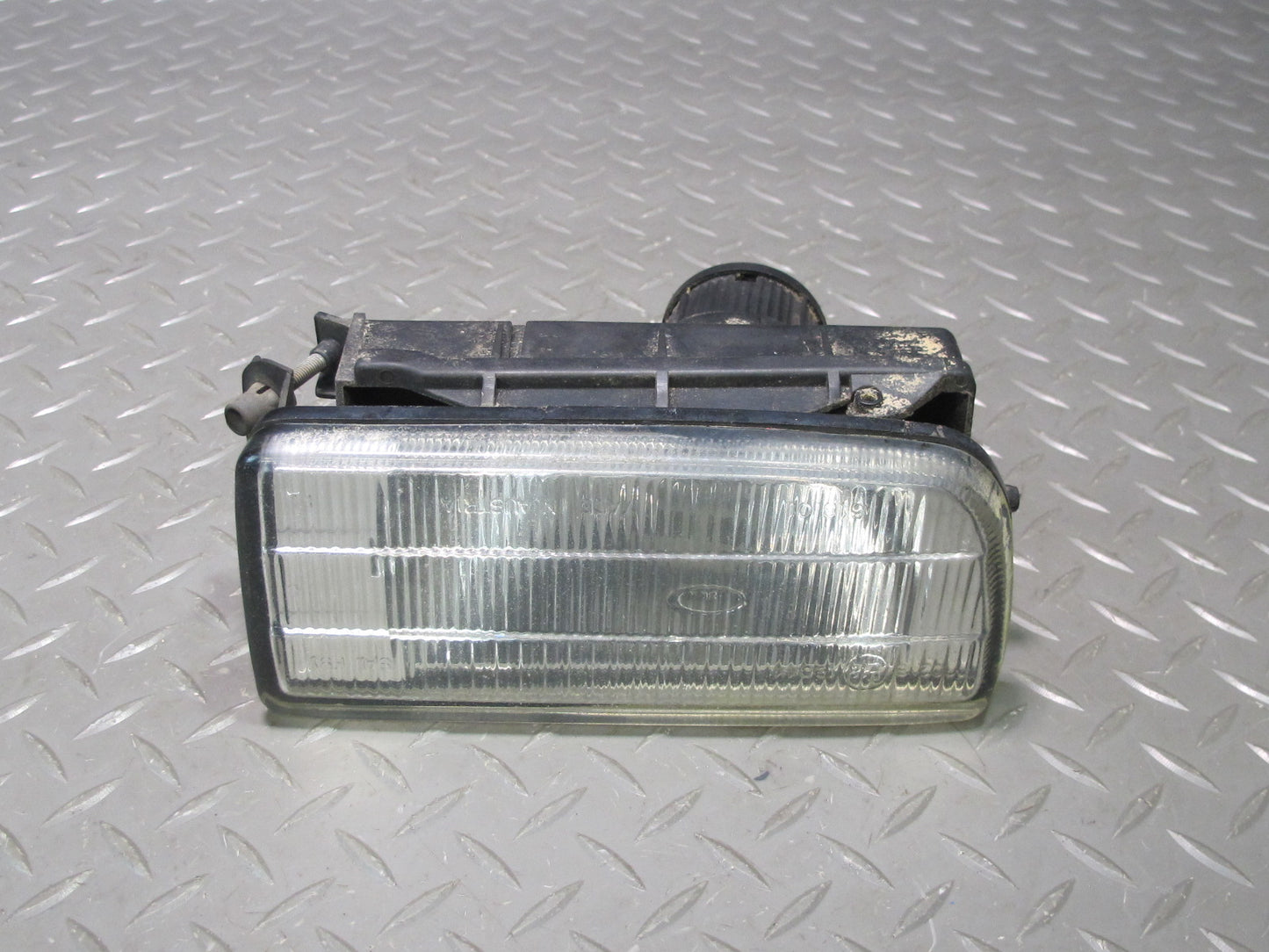96-99 BMW E36 328iC Set of 2 Front Left & Right Fog Light Lamp OEM