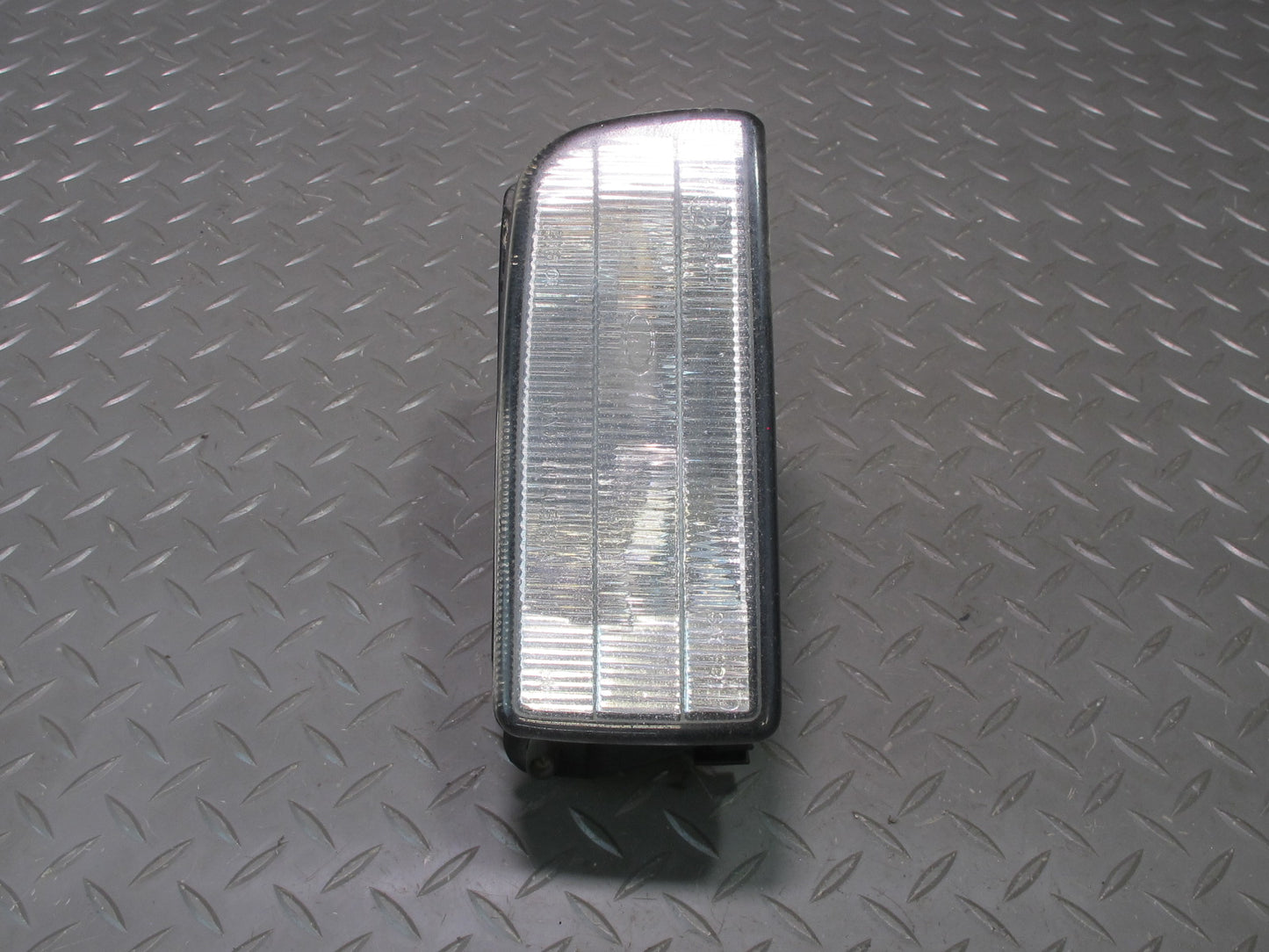 96-99 BMW E36 328iC Set of 2 Front Left & Right Fog Light Lamp OEM
