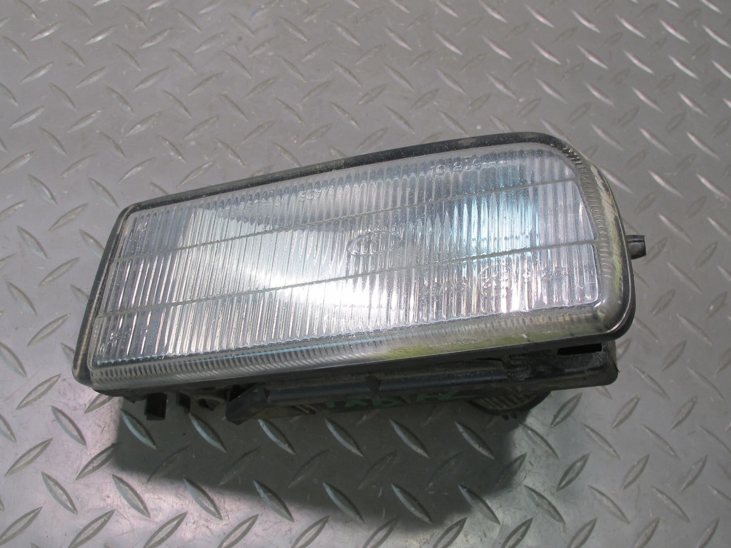 96-99 BMW E36 328iC Set of 2 Front Left & Right Fog Light Lamp OEM