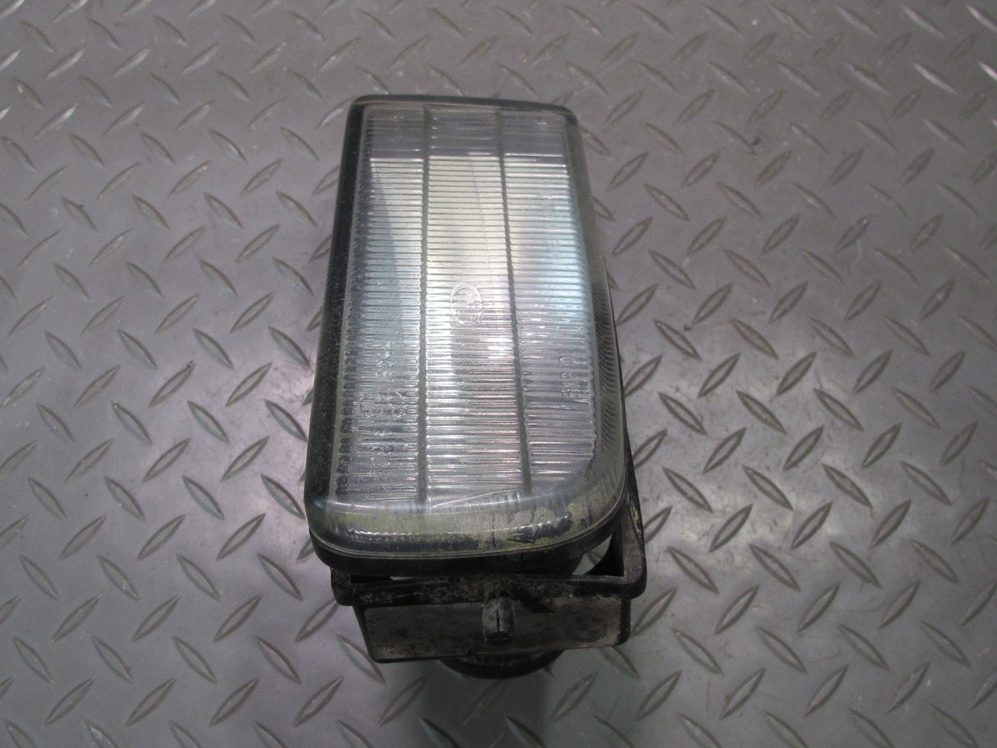 96-99 BMW E36 328iC Set of 2 Front Left & Right Fog Light Lamp OEM