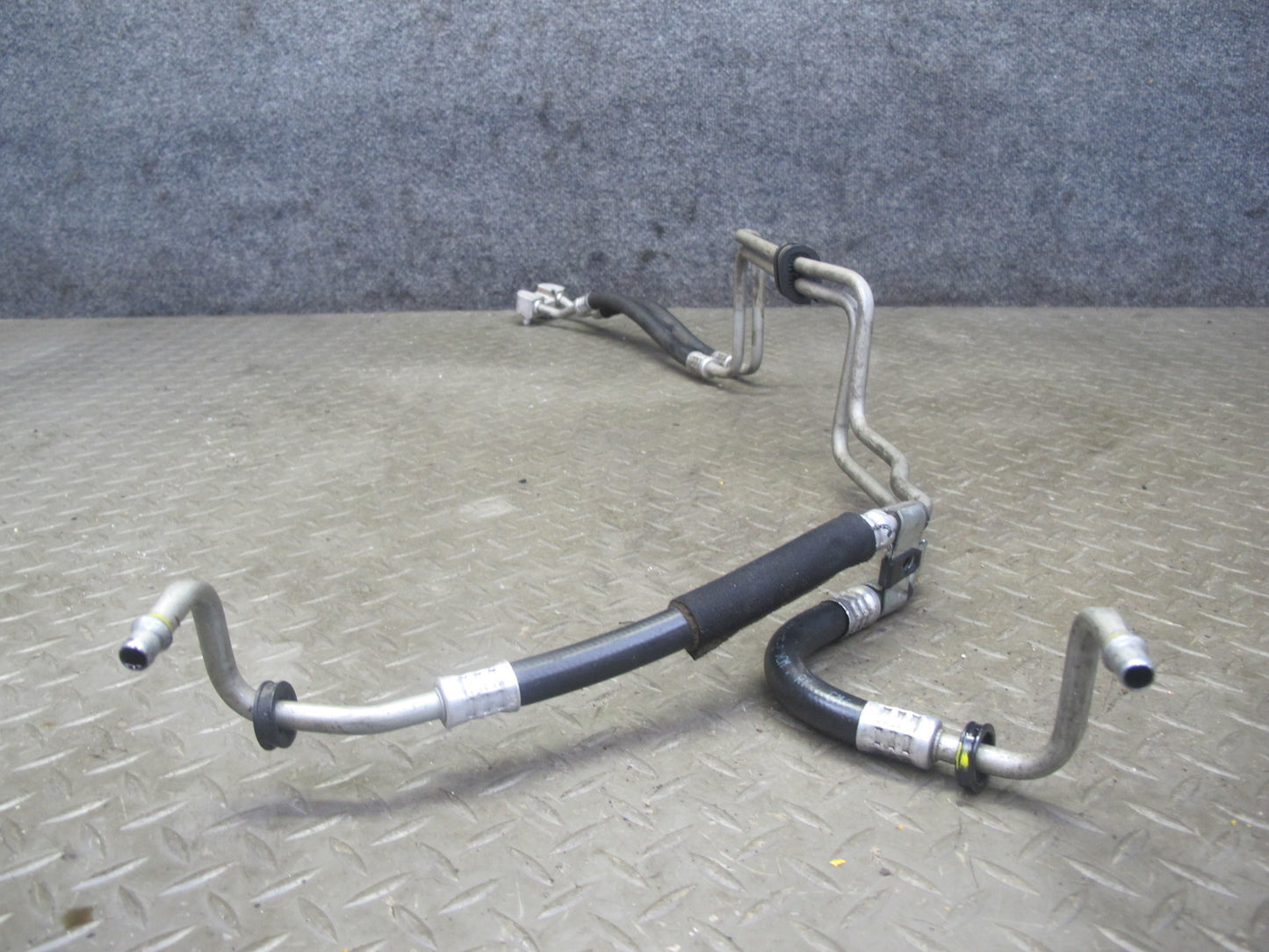 06-10 Pontiac Solstice Saturn SKY 2.4L A/T Auto Transmission Oil Cooler Hose OEM