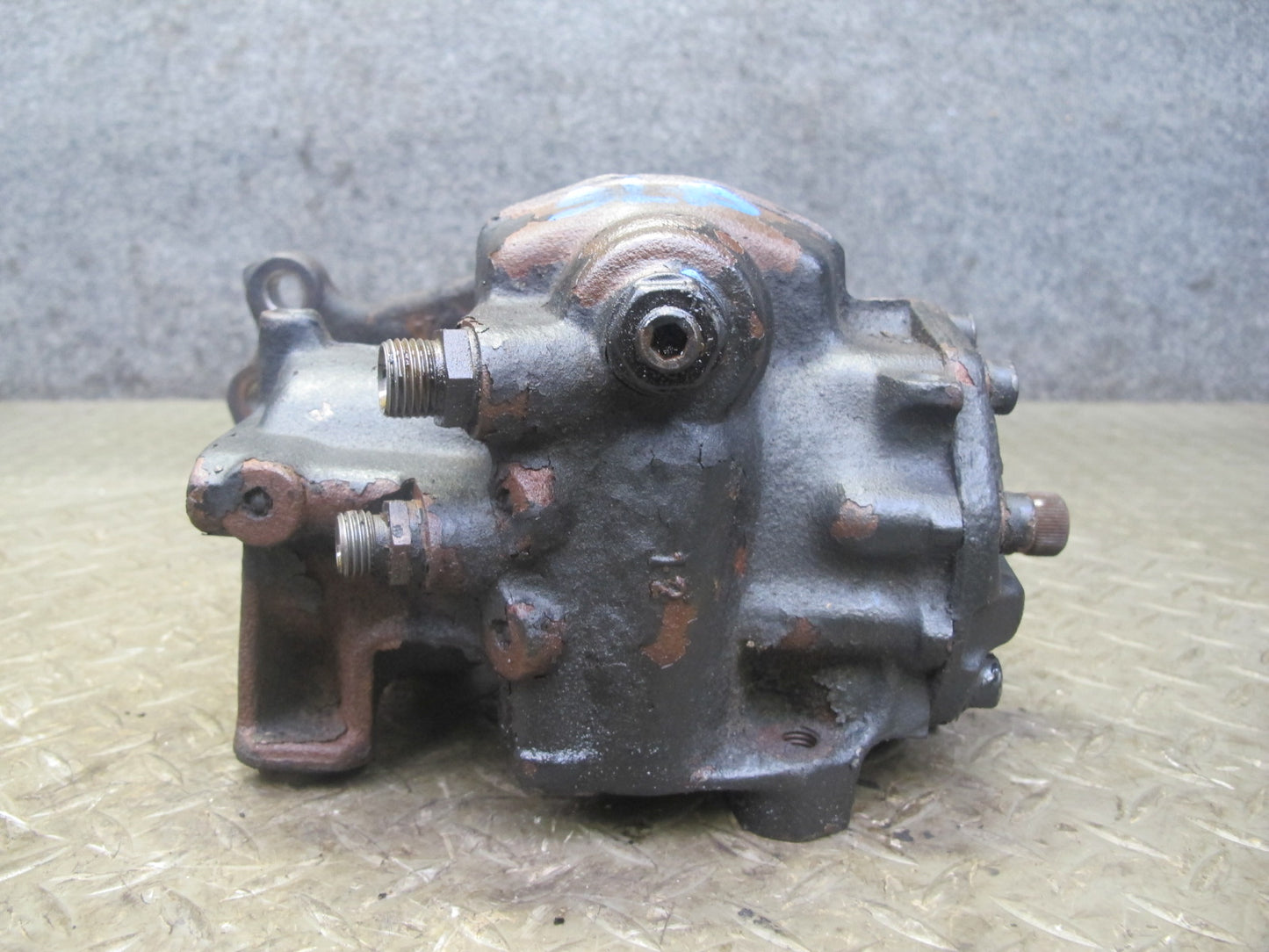 94-95 Mercedes W124 300D Power Steering Gear Box 1244611501 OEM