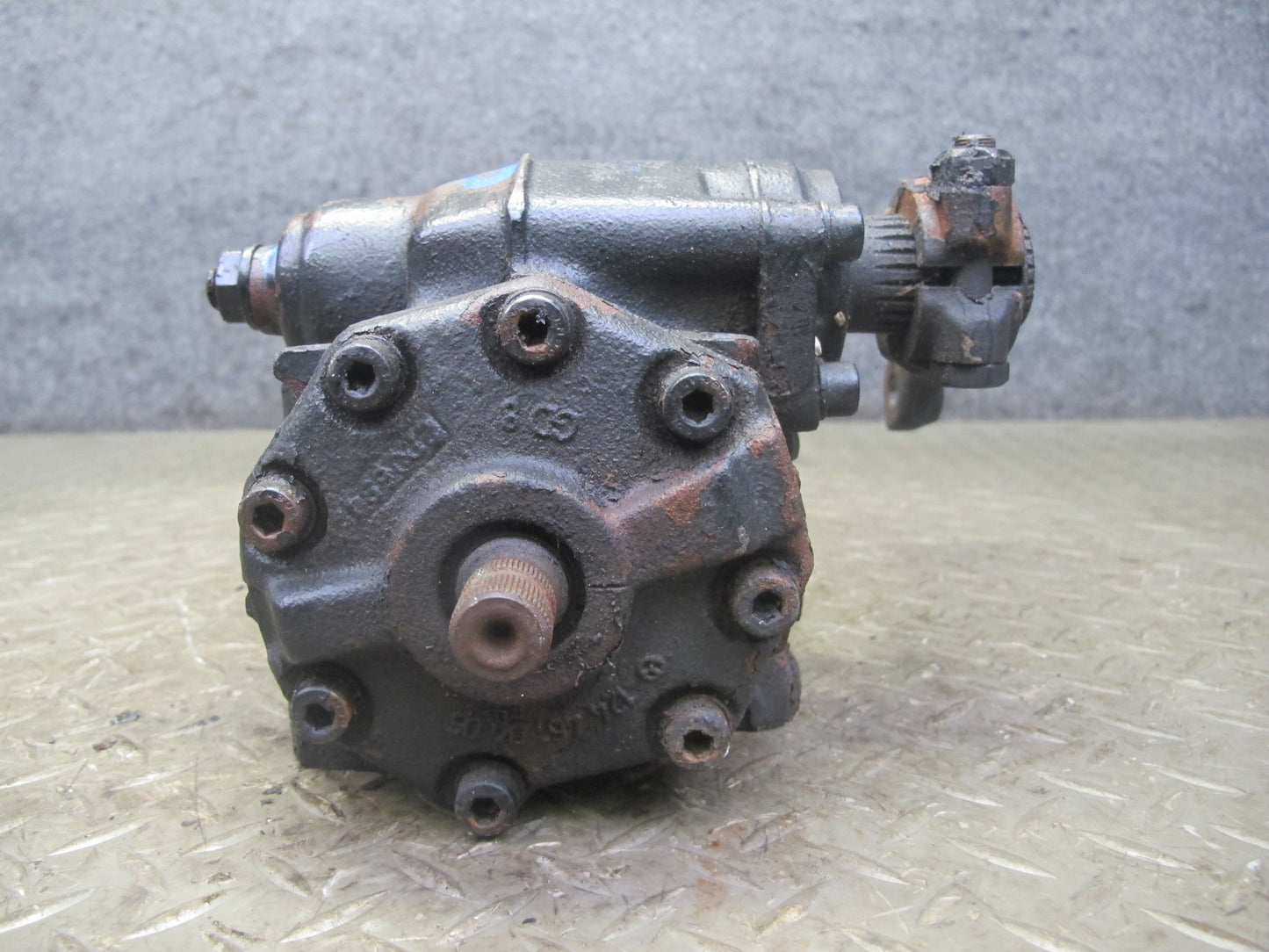 94-95 Mercedes W124 300D Power Steering Gear Box 1244611501 OEM