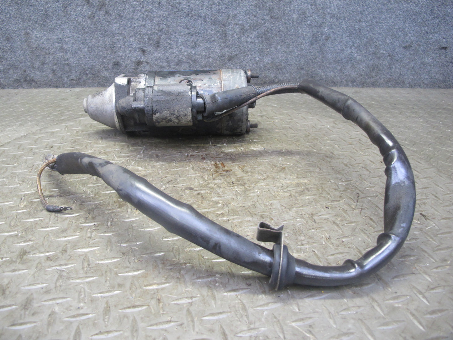 73-85 Mercedes R107 450SL 380SL Engine Starter Motor w Ground Wire OEM