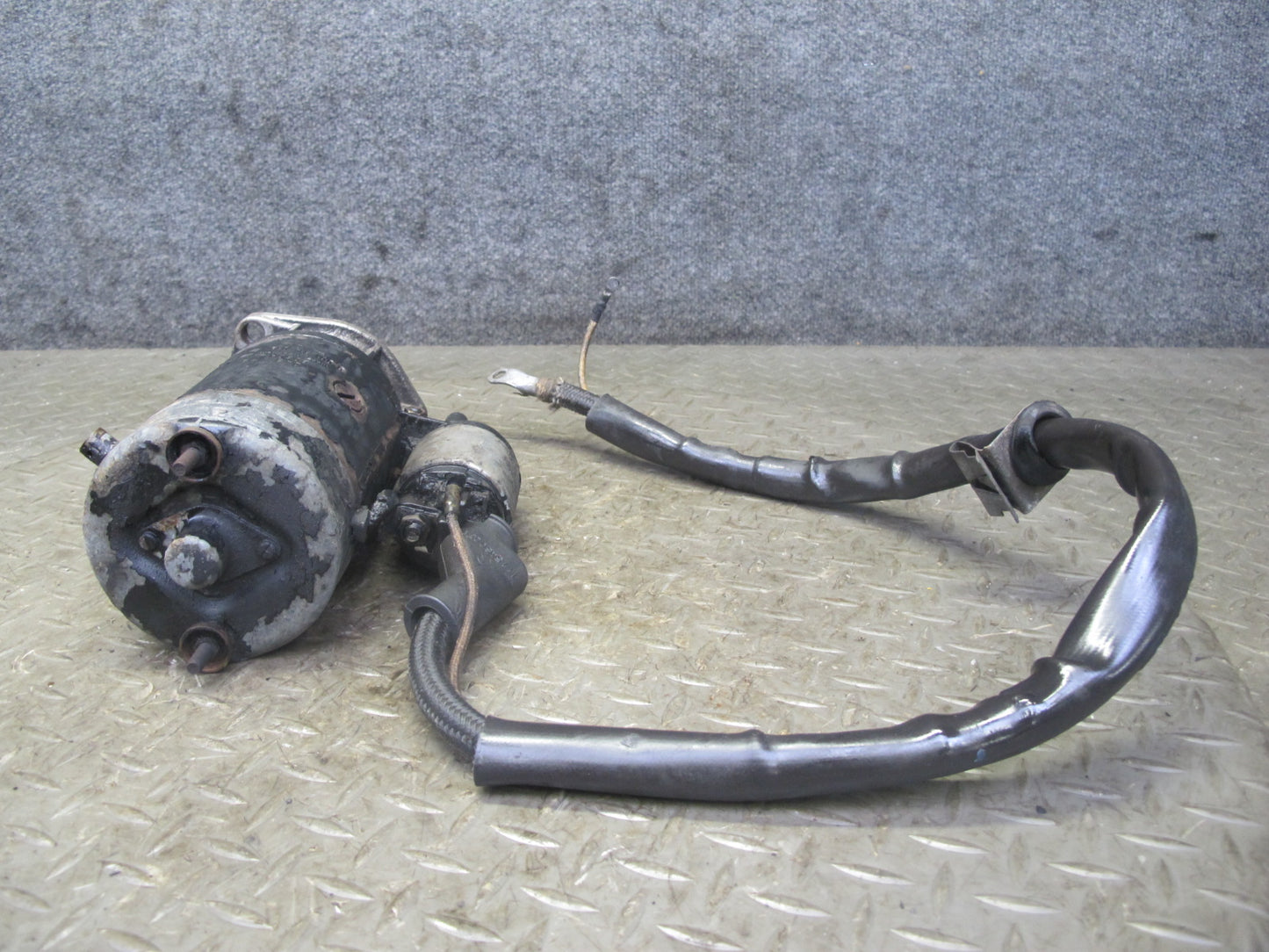 73-85 Mercedes R107 450SL 380SL Engine Starter Motor w Ground Wire OEM