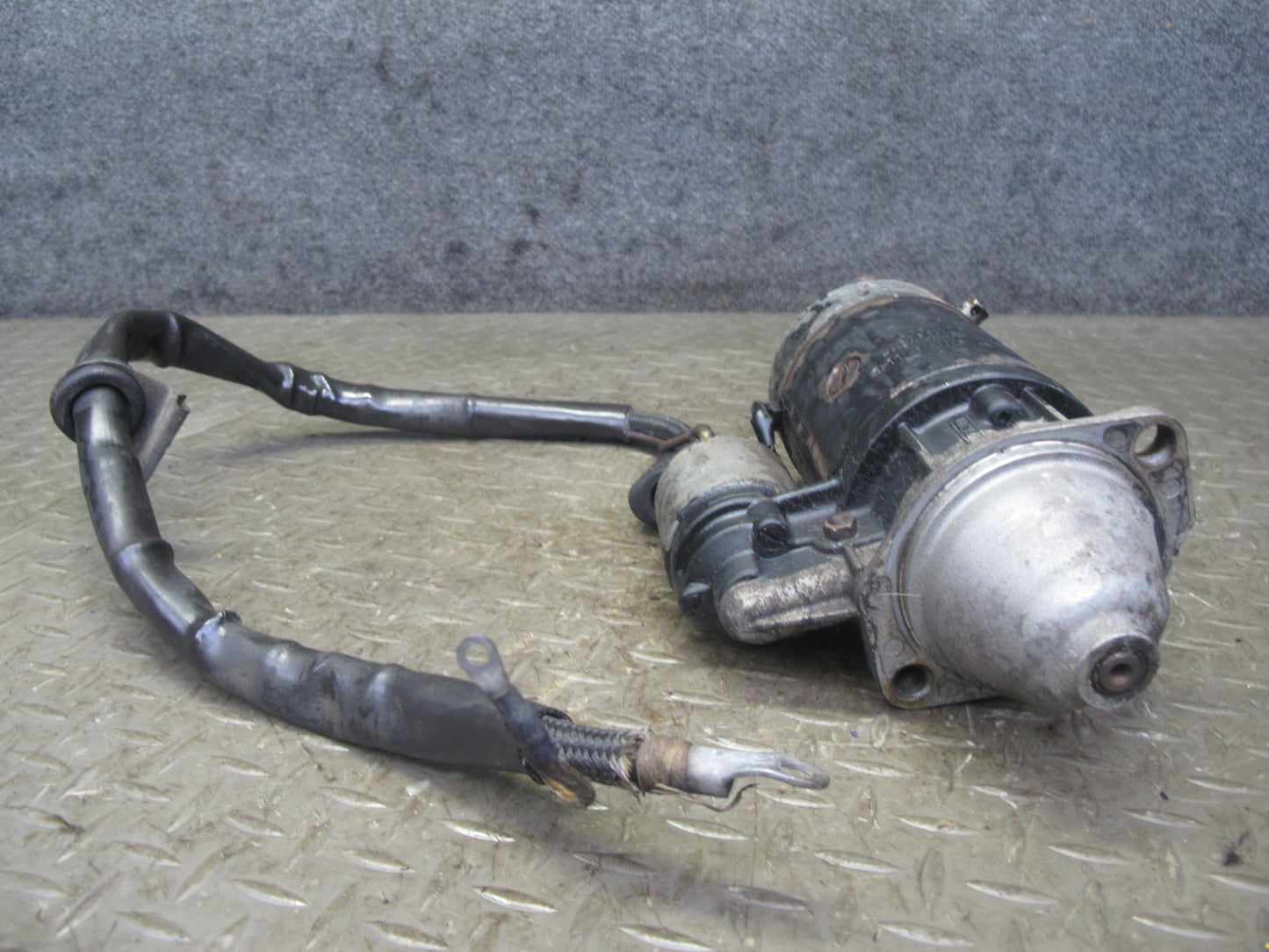 73-85 Mercedes R107 450SL 380SL Engine Starter Motor w Ground Wire OEM
