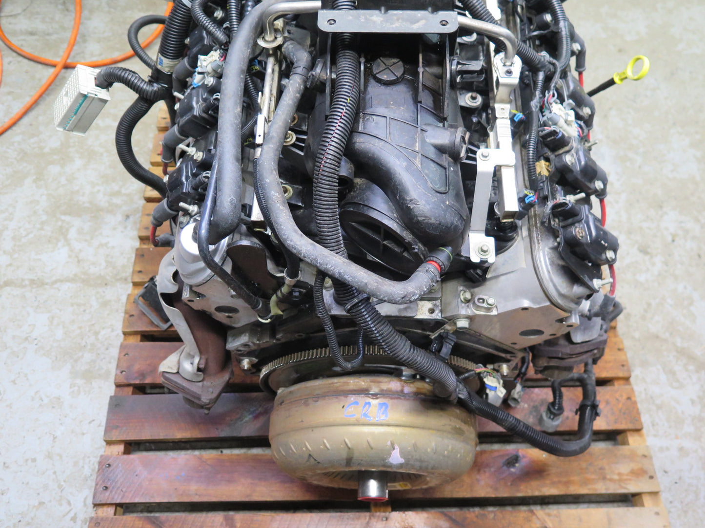 05-06 Chevrolet SSR 6.0L LS2 RWD Engine Motor w Torque Converter Assembly OEM