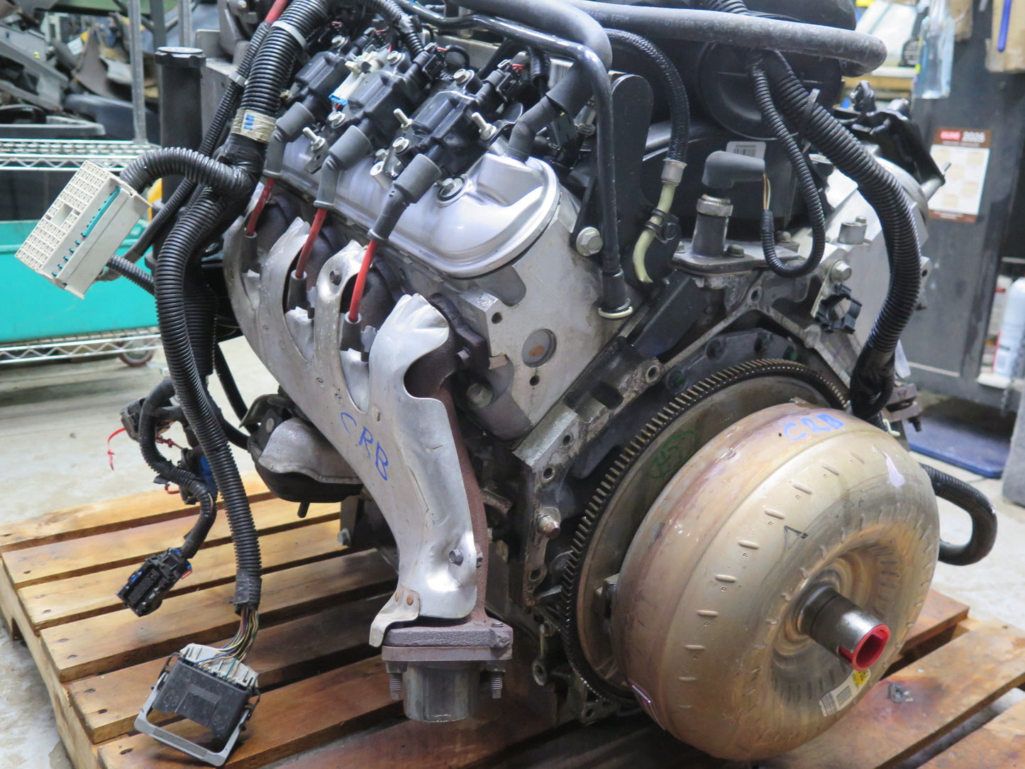 05-06 Chevrolet SSR 6.0L LS2 RWD Engine Motor w Torque Converter Assembly OEM