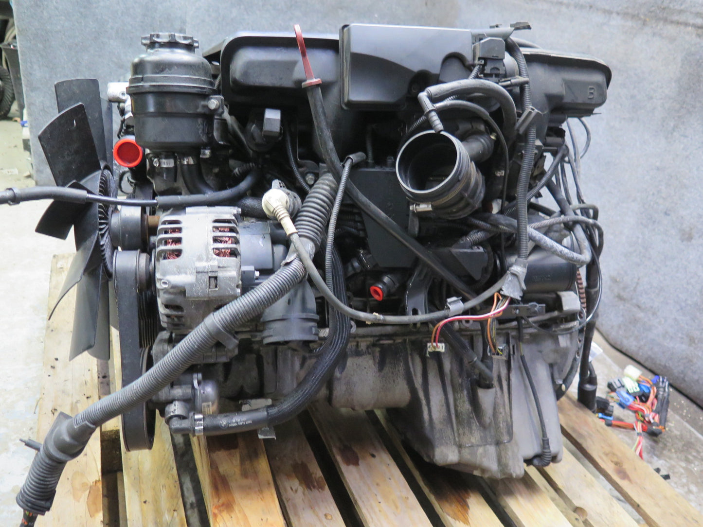 01-02 BMW E46 330Ci 3.0L M54 M54B30 RWD Complete Engine Motor 156k