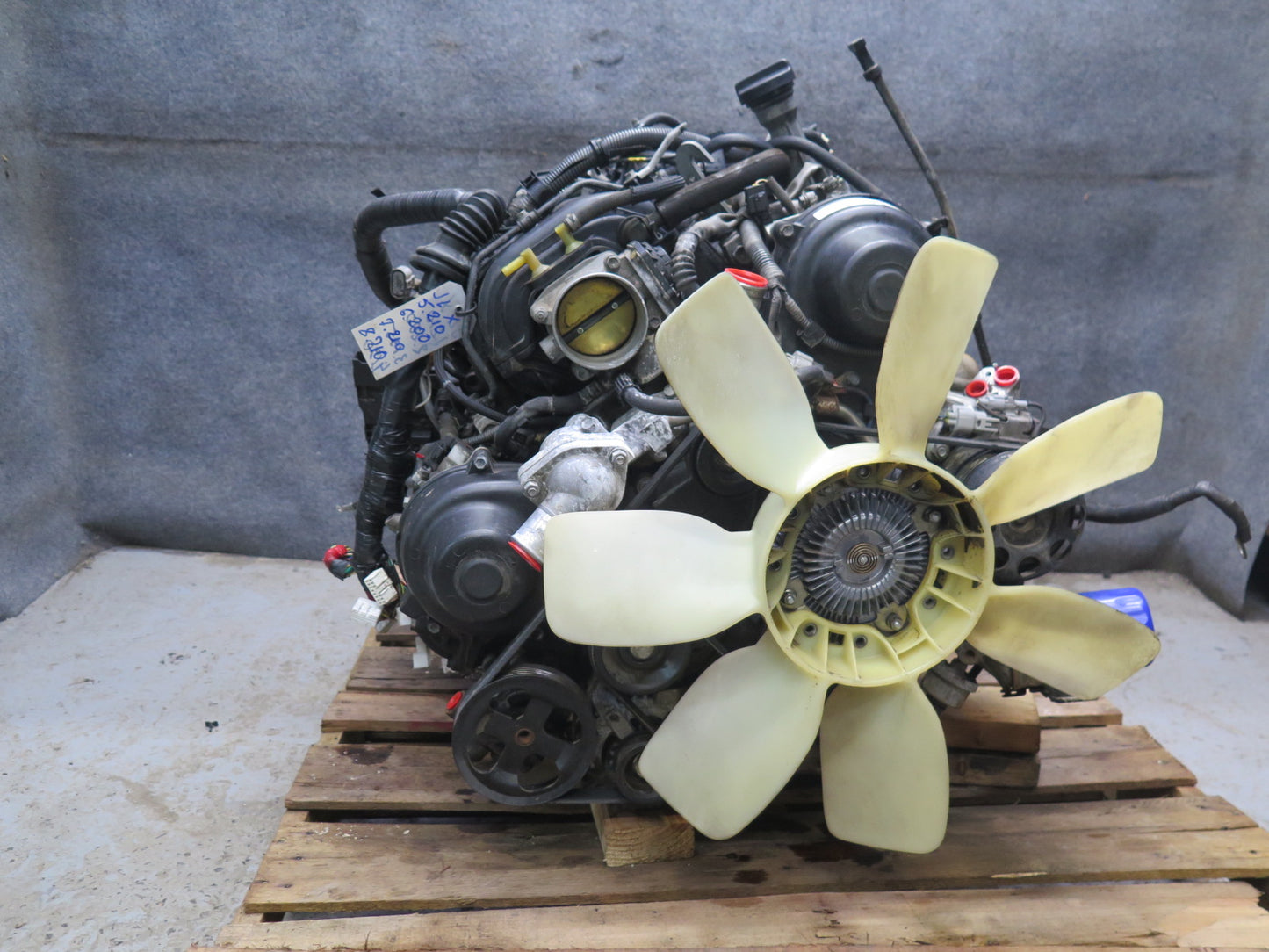 2006-2007 Lexus J100 LX470 4.7L V8 2UZFE Complete Engine Motor VIN T 5TH Digit