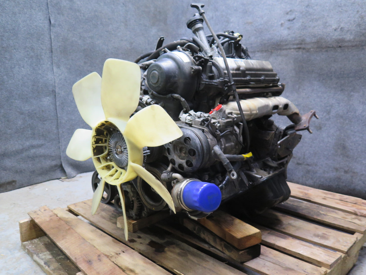 2006-2007 Lexus J100 LX470 4.7L V8 2UZFE Complete Engine Motor VIN T 5TH Digit